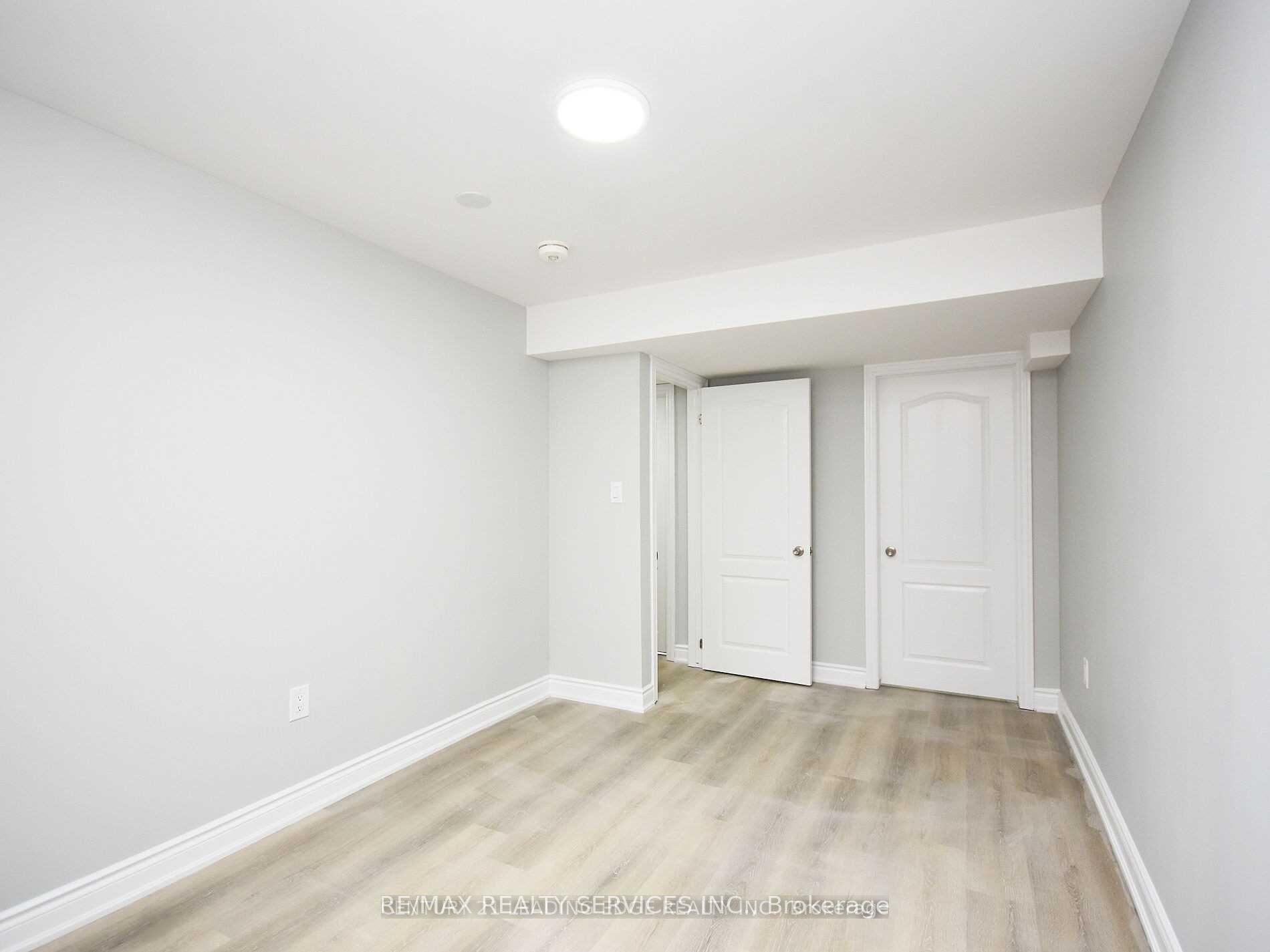Photo 8 of 13 Frampton Road, Brampton, Northwest Brampton — HOMEH