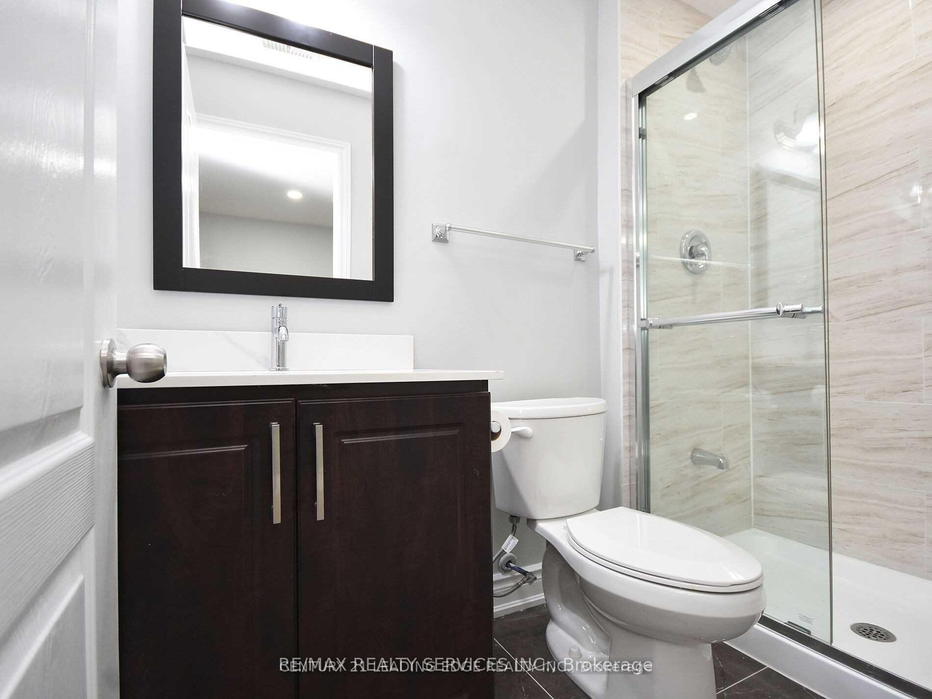 Photo 10 of 13 Frampton Road, Brampton, Northwest Brampton — HOMEH