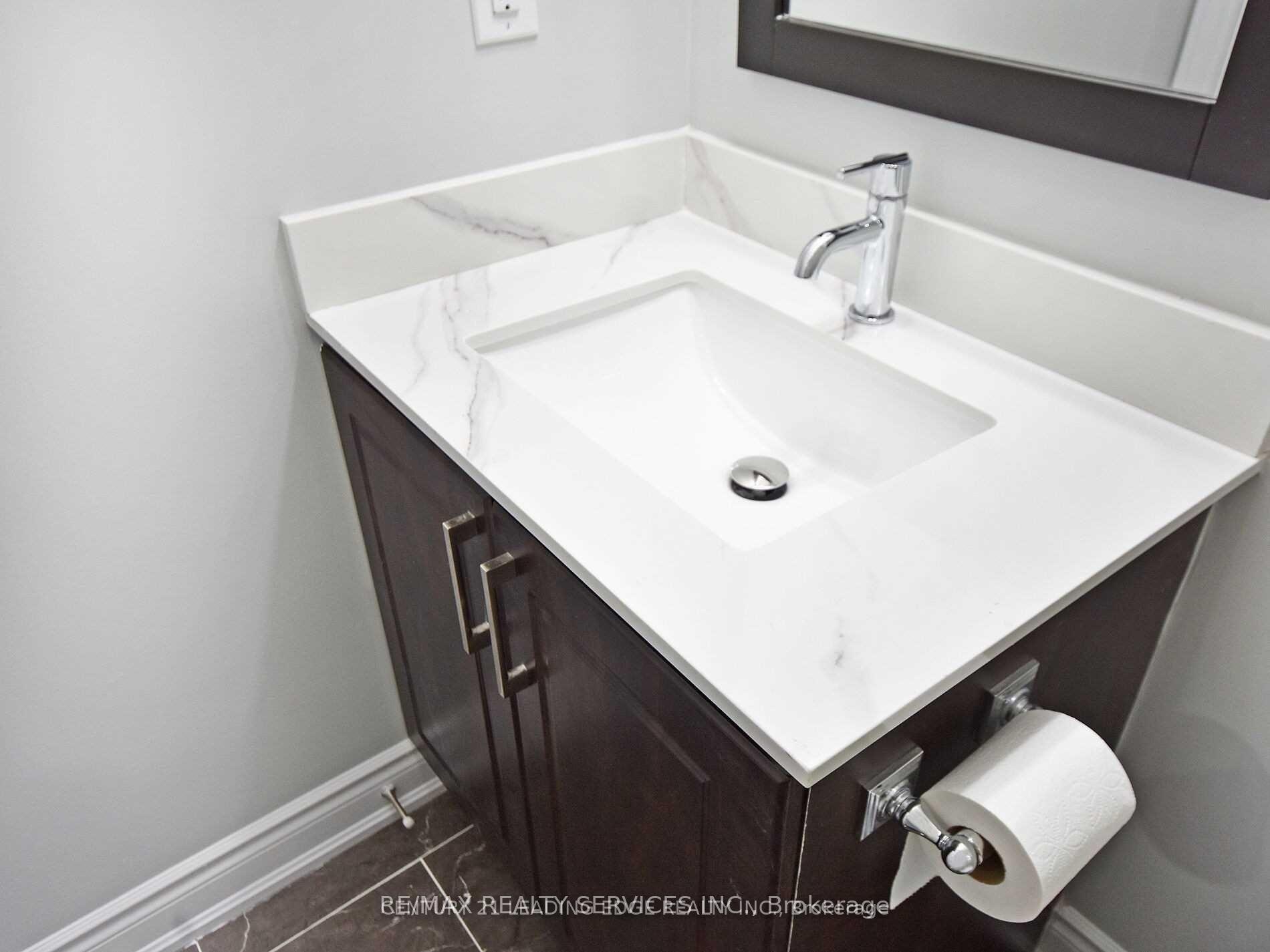 Photo 11 of 13 Frampton Road, Brampton, Northwest Brampton — HOMEH