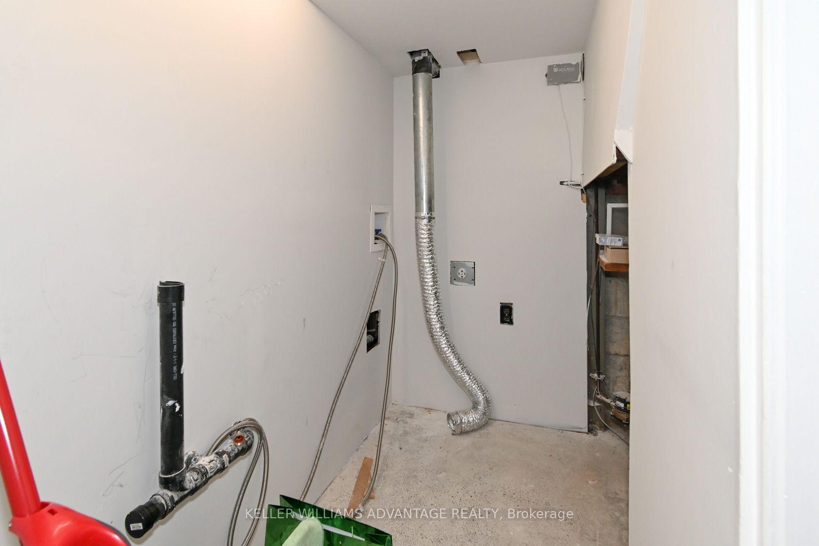 Photo 12 of Unit Lower Unit, 61 Maybourne Avenue, Scarborough, Clairlea-Birchmount — HOMEH