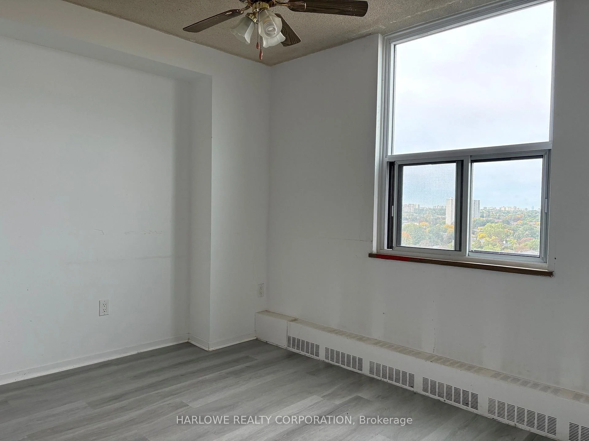 Photo 9 of Unit 1509, 90 Ling Road, Scarborough, West Hill — HOMEH