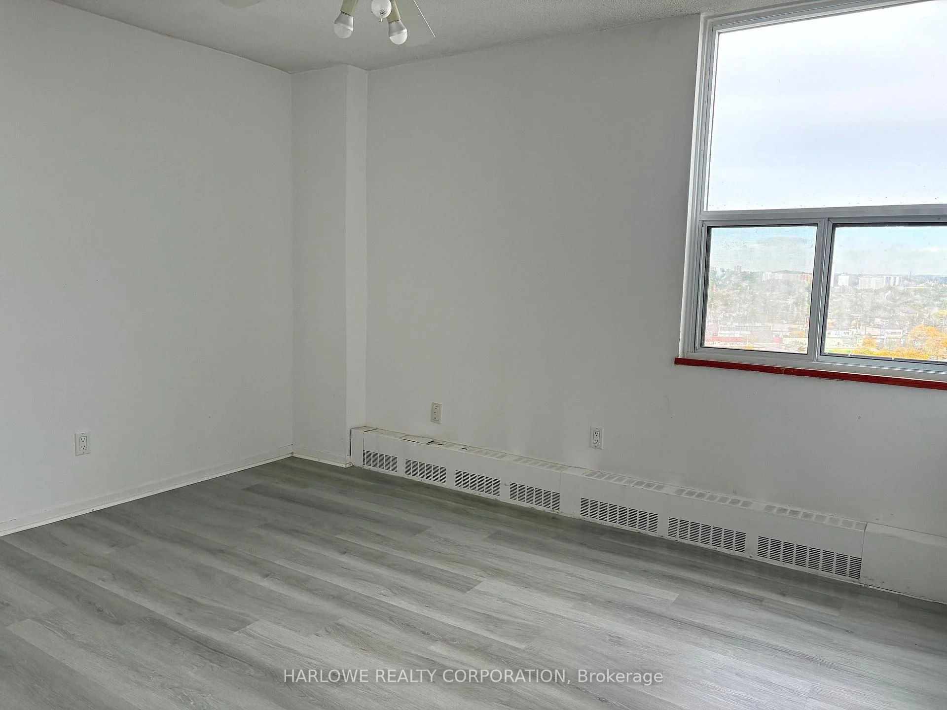 Photo 11 of Unit 1509, 90 Ling Road, Scarborough, West Hill — HOMEH