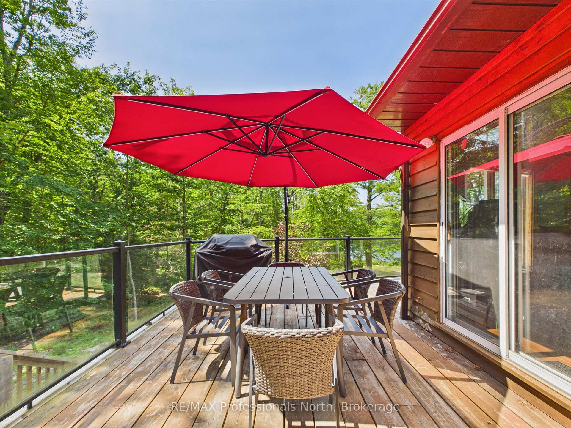 Photo 5 of 1698 Bird Lake Road, Bracebridge — HOMEH