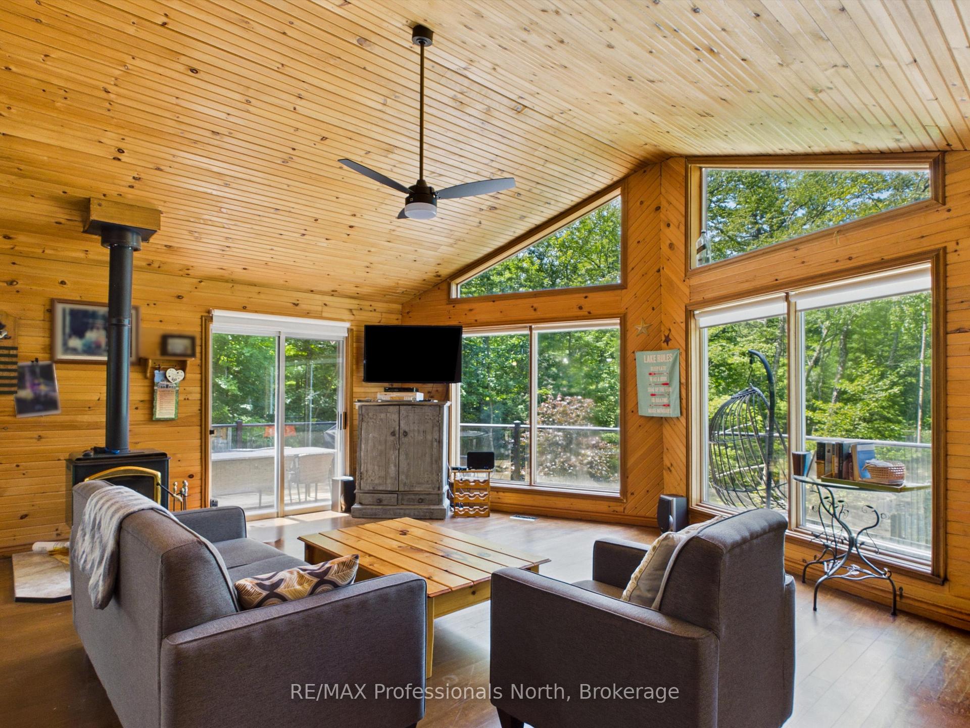 Photo 20 of 1698 Bird Lake Road, Bracebridge — HOMEH