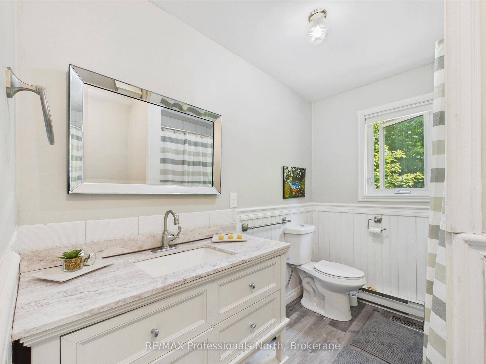 Photo 26 of 1698 Bird Lake Road, Bracebridge — HOMEH