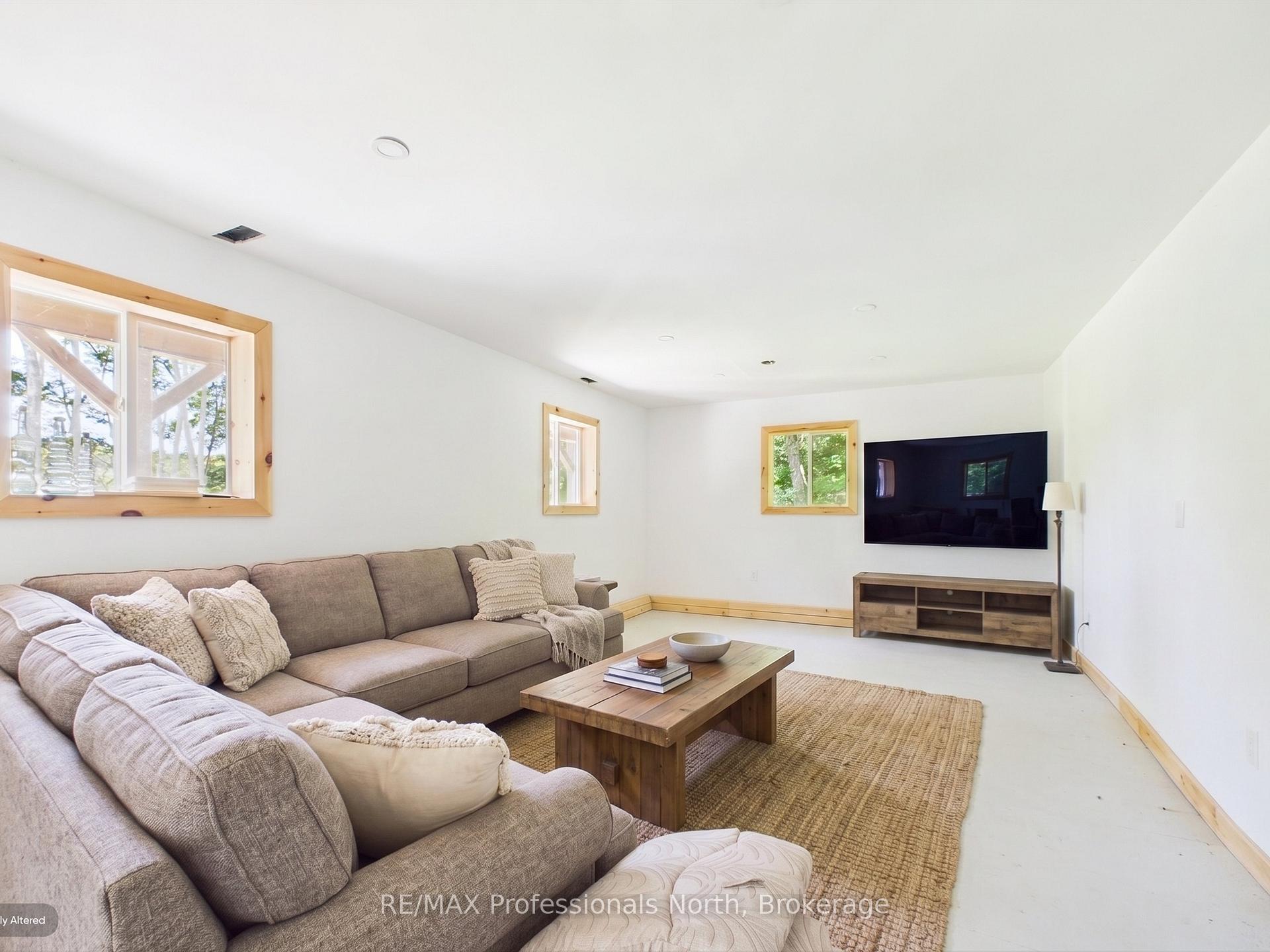 Photo 29 of 1698 Bird Lake Road, Bracebridge — HOMEH