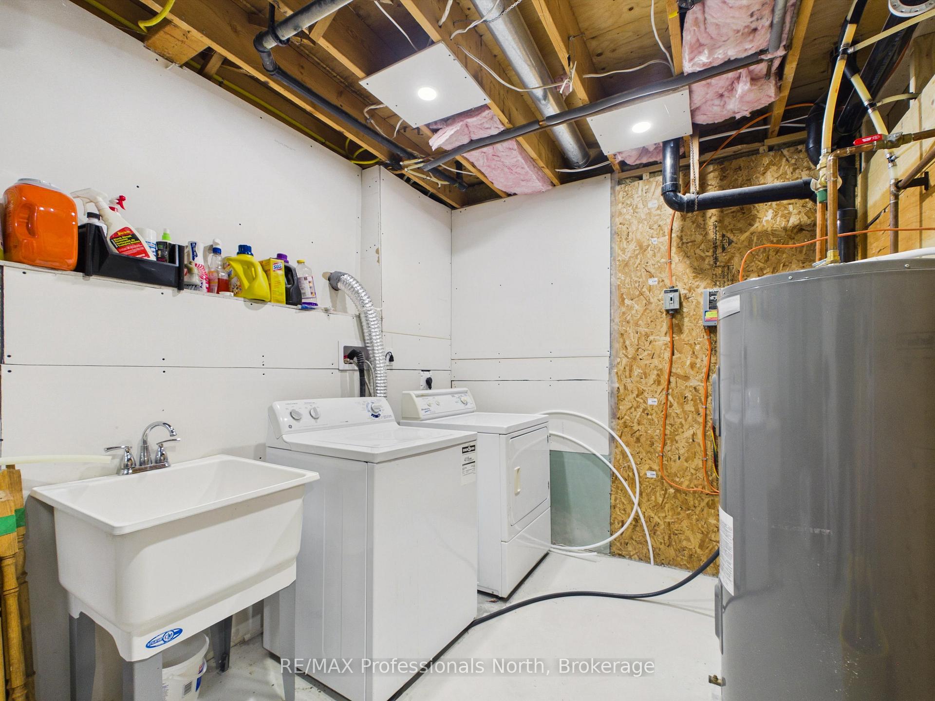 Photo 31 of 1698 Bird Lake Road, Bracebridge — HOMEH