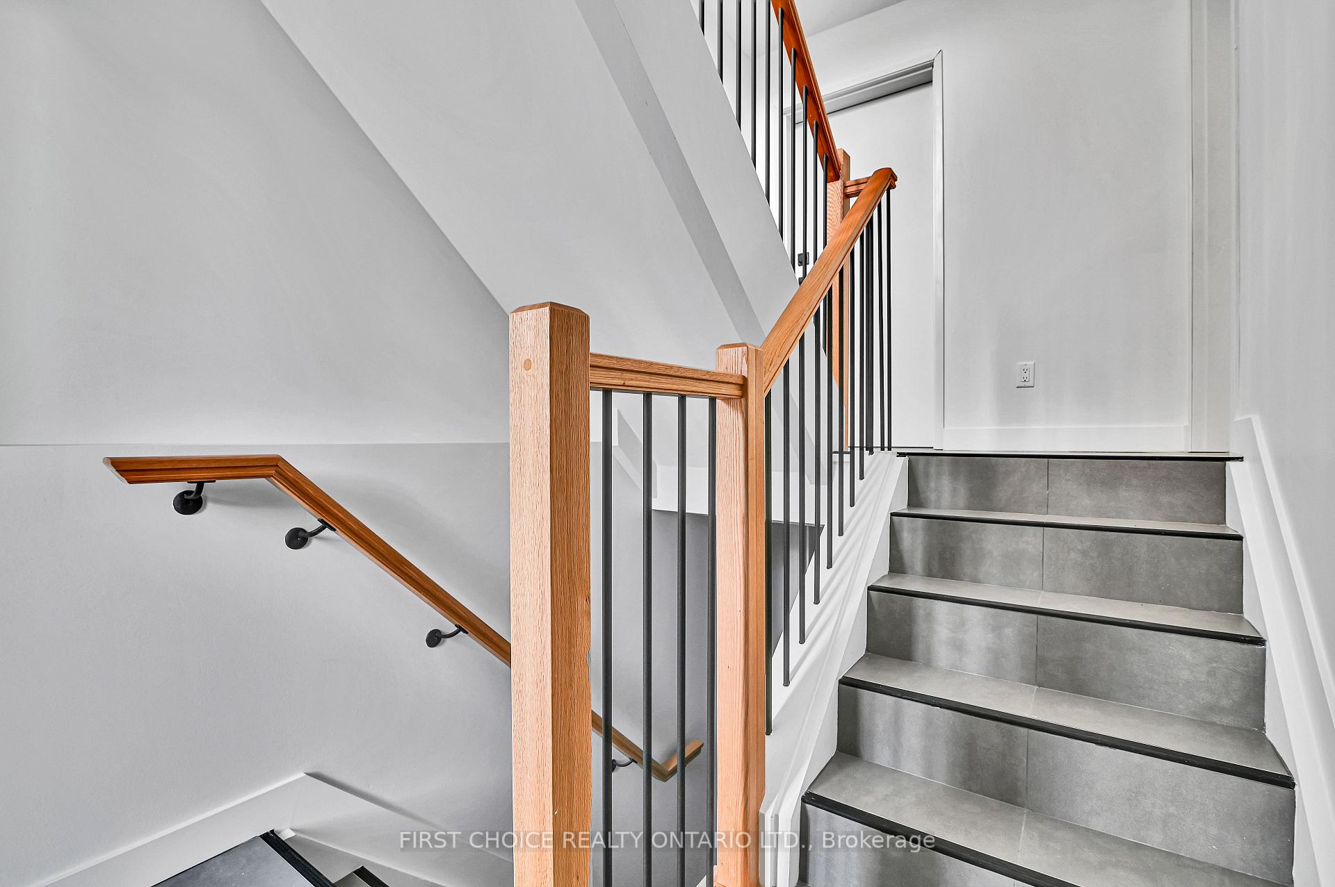 Photo 6 of 972 Dynes Road, Ottawa, Carleton Square — HOMEH