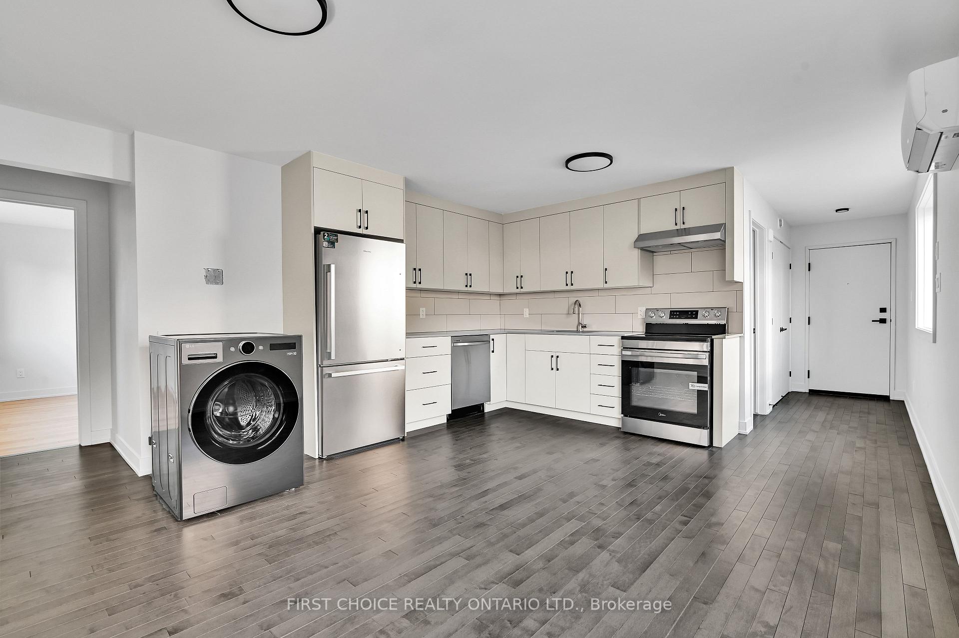 Photo 19 of 972 Dynes Road, Ottawa, Carleton Square — HOMEH