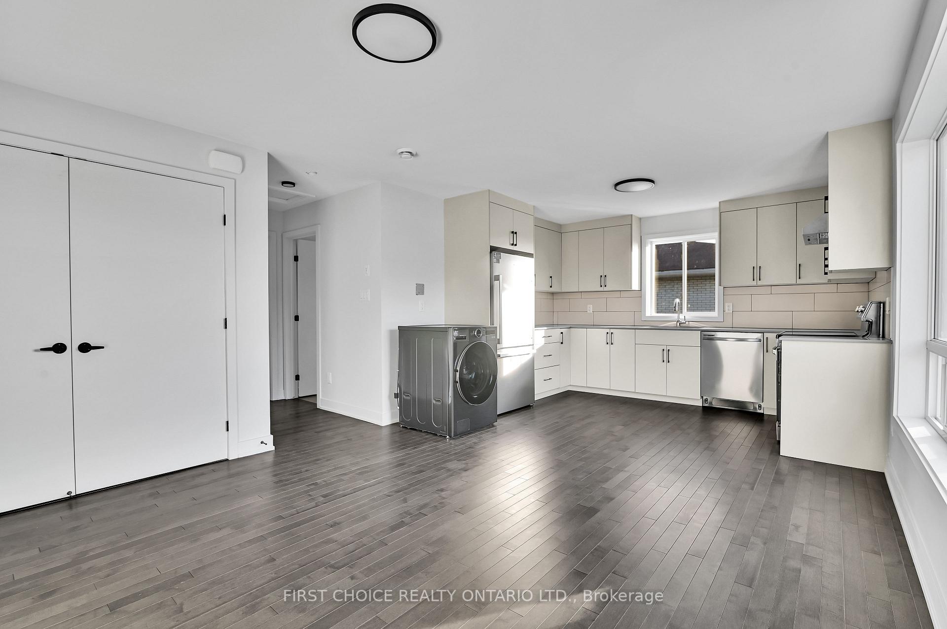 Photo 26 of 972 Dynes Road, Ottawa, Carleton Square — HOMEH