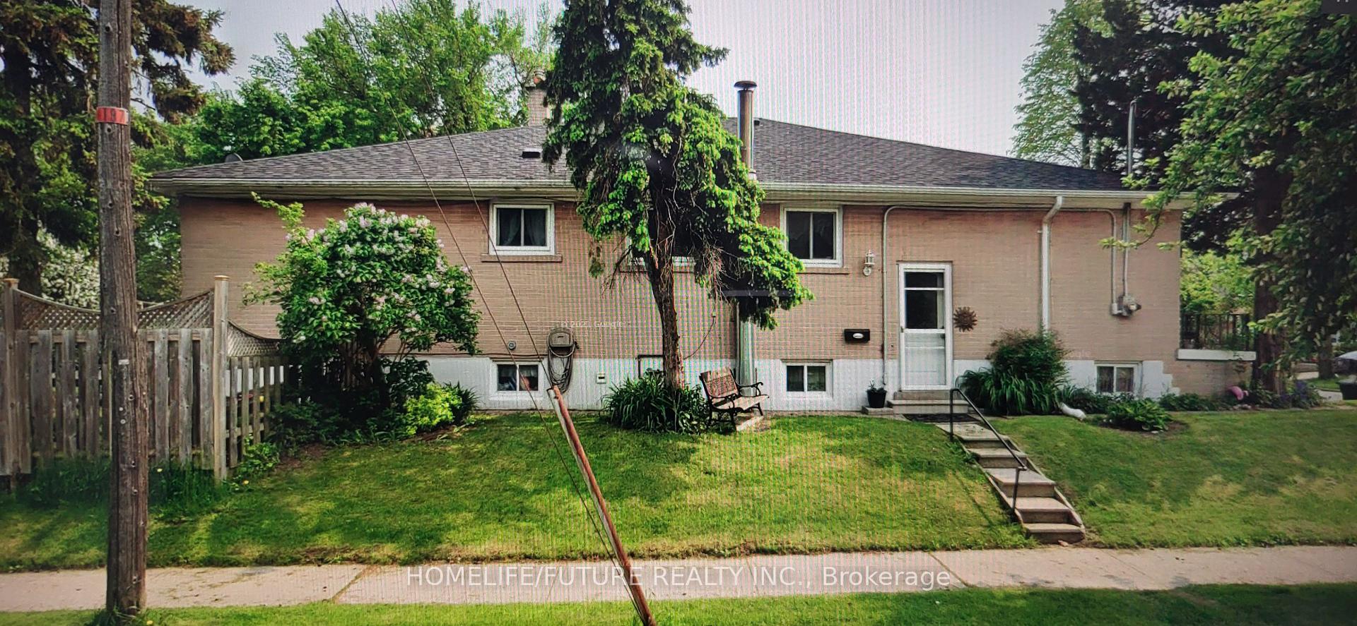 Front of Unit Bsmt, 107 Birkdale Road