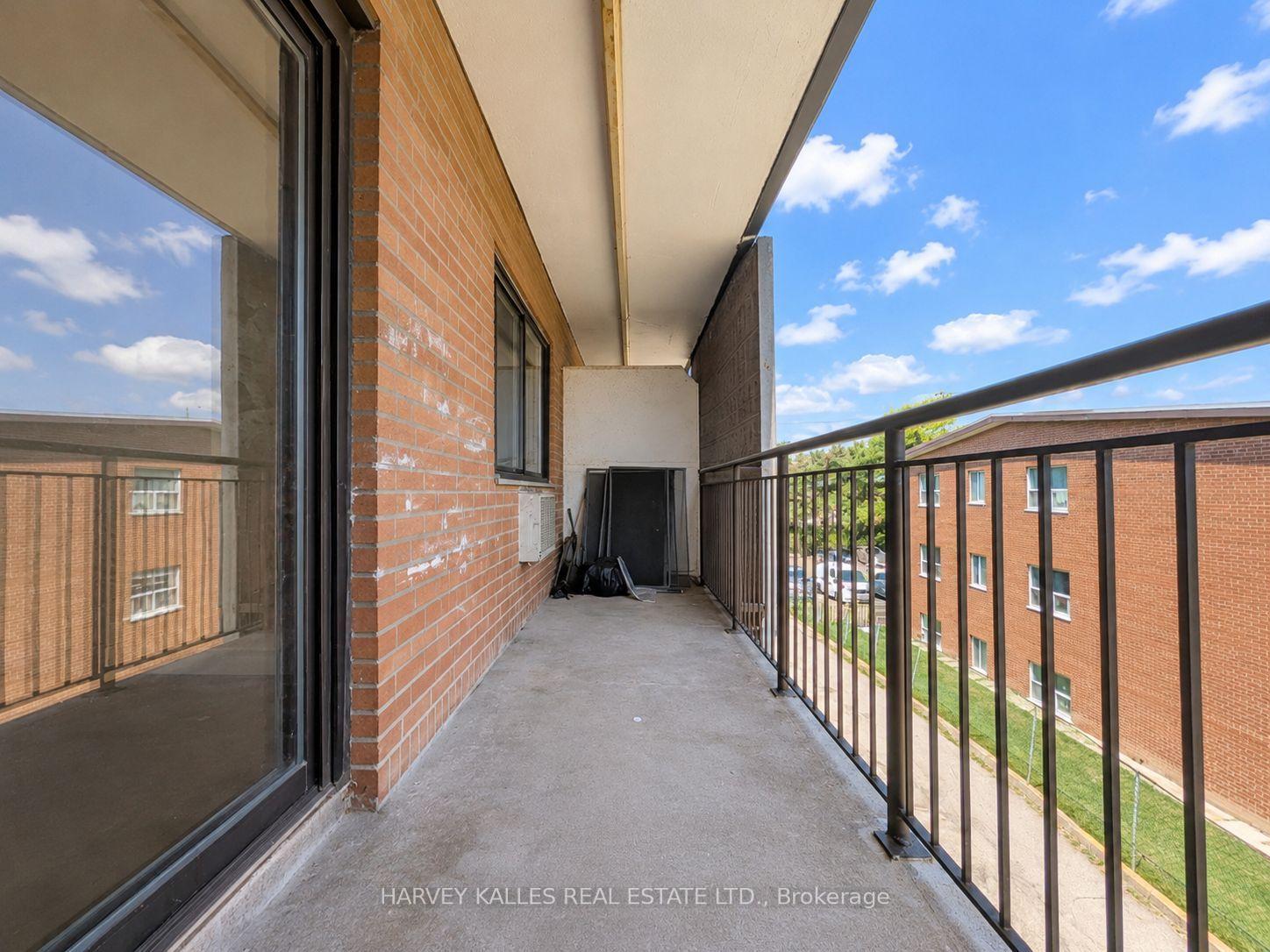 Photo 27 of Unit 305, 80 Blackfriar Avenue, Etobicoke, Kingsview Village-The Westway — HOMEH
