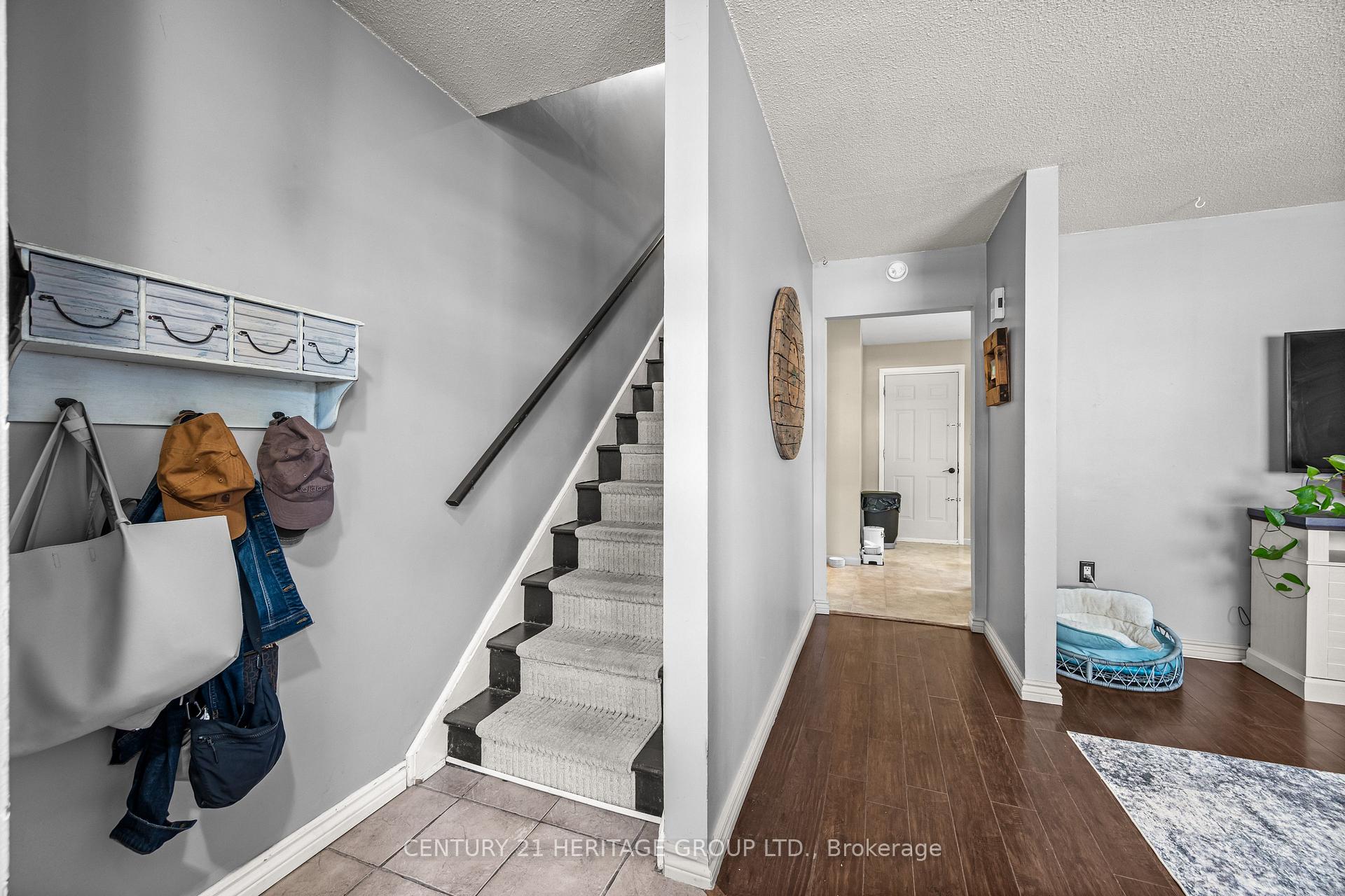 Photo 7 of 173 Rosemund Crescent, Kingston, West of Sir John A. Blvd — HOMEH