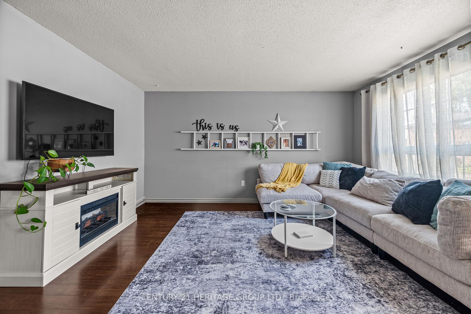 Photo 9 of 173 Rosemund Crescent, Kingston, West of Sir John A. Blvd — HOMEH