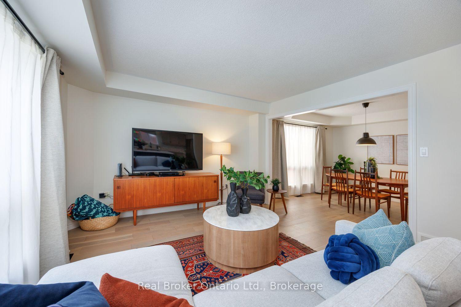 Photo 20 of 20 Wilkins Crescent, Clarington, Courtice — HOMEH