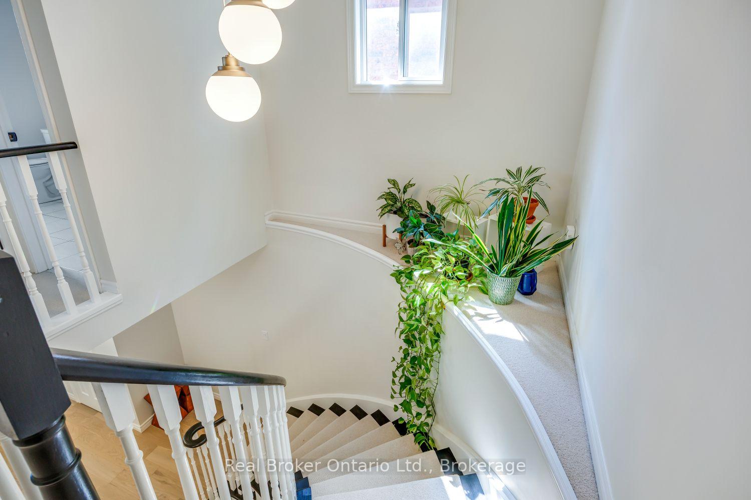 Photo 27 of 20 Wilkins Crescent, Clarington, Courtice — HOMEH