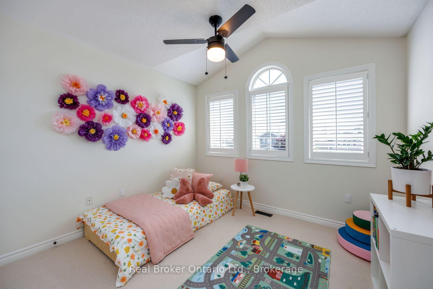 Photo 33 of 20 Wilkins Crescent, Clarington, Courtice — HOMEH