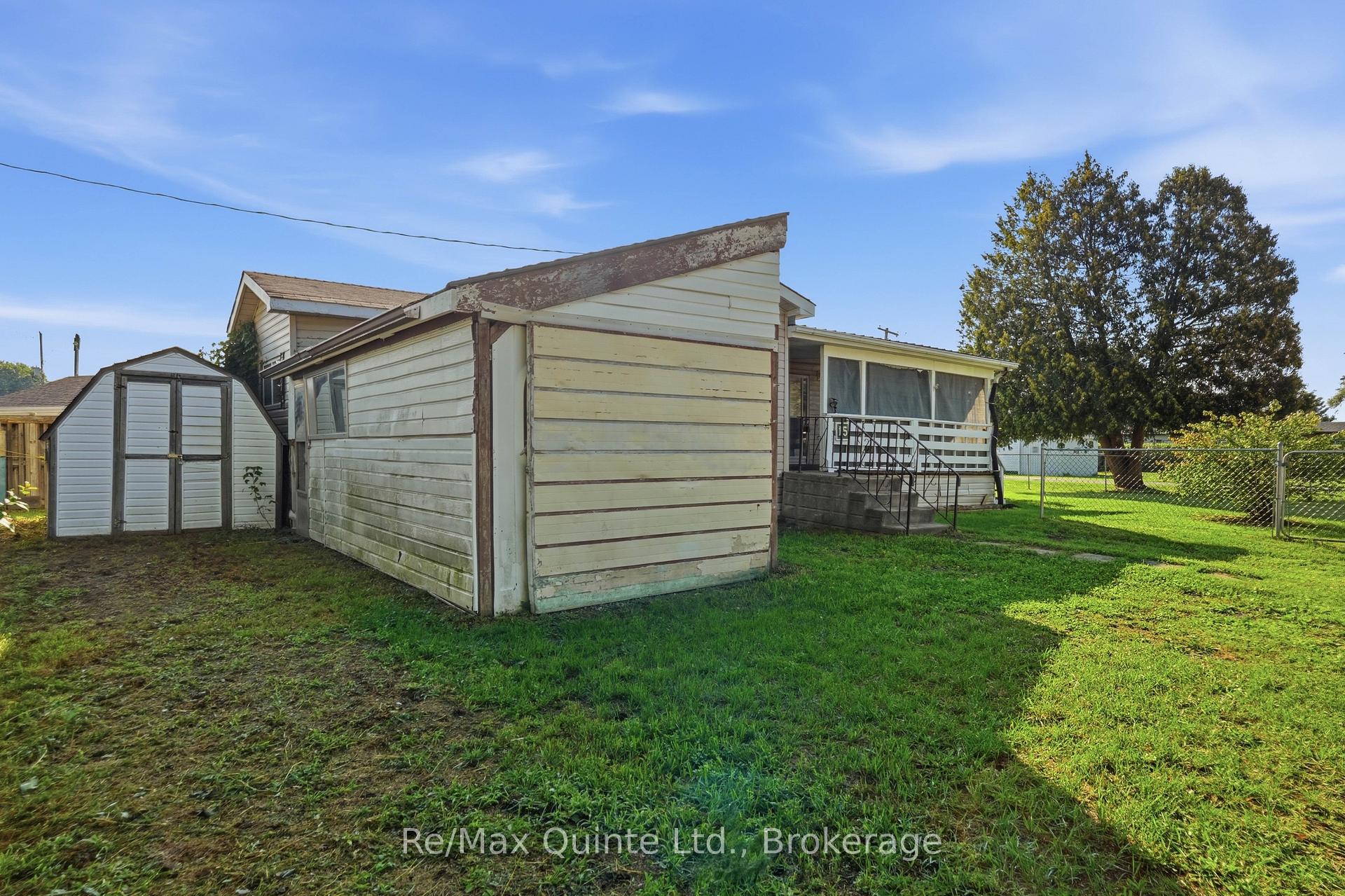 Photo 16 of Unit 15, 63 Whites Road, Quinte West, Sidney Ward — HOMEH