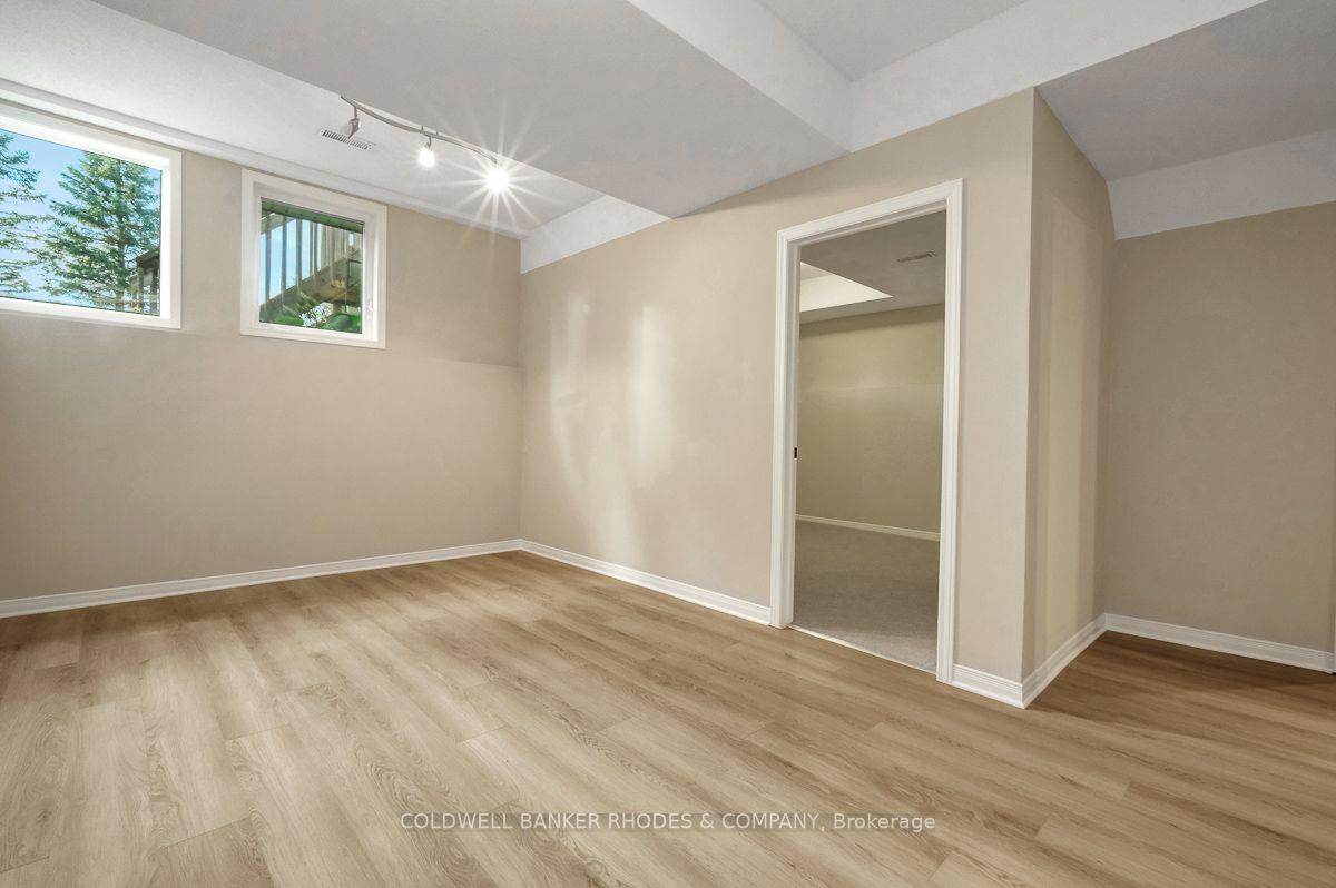 Photo 19 of 157 Gladeview Private, Ottawa, Upper Hunt Club — HOMEH