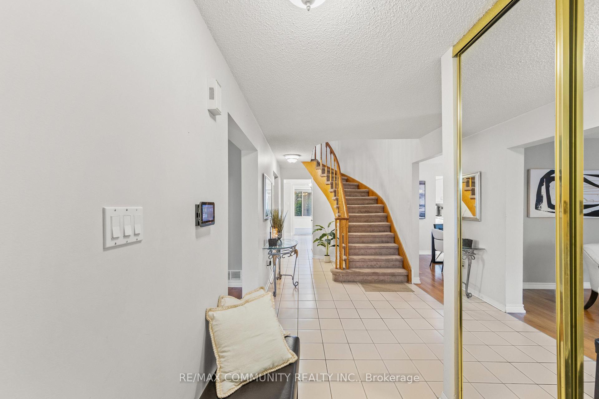Photo 2 of 5 Plowman Drive, Ajax, Central — HOMEH