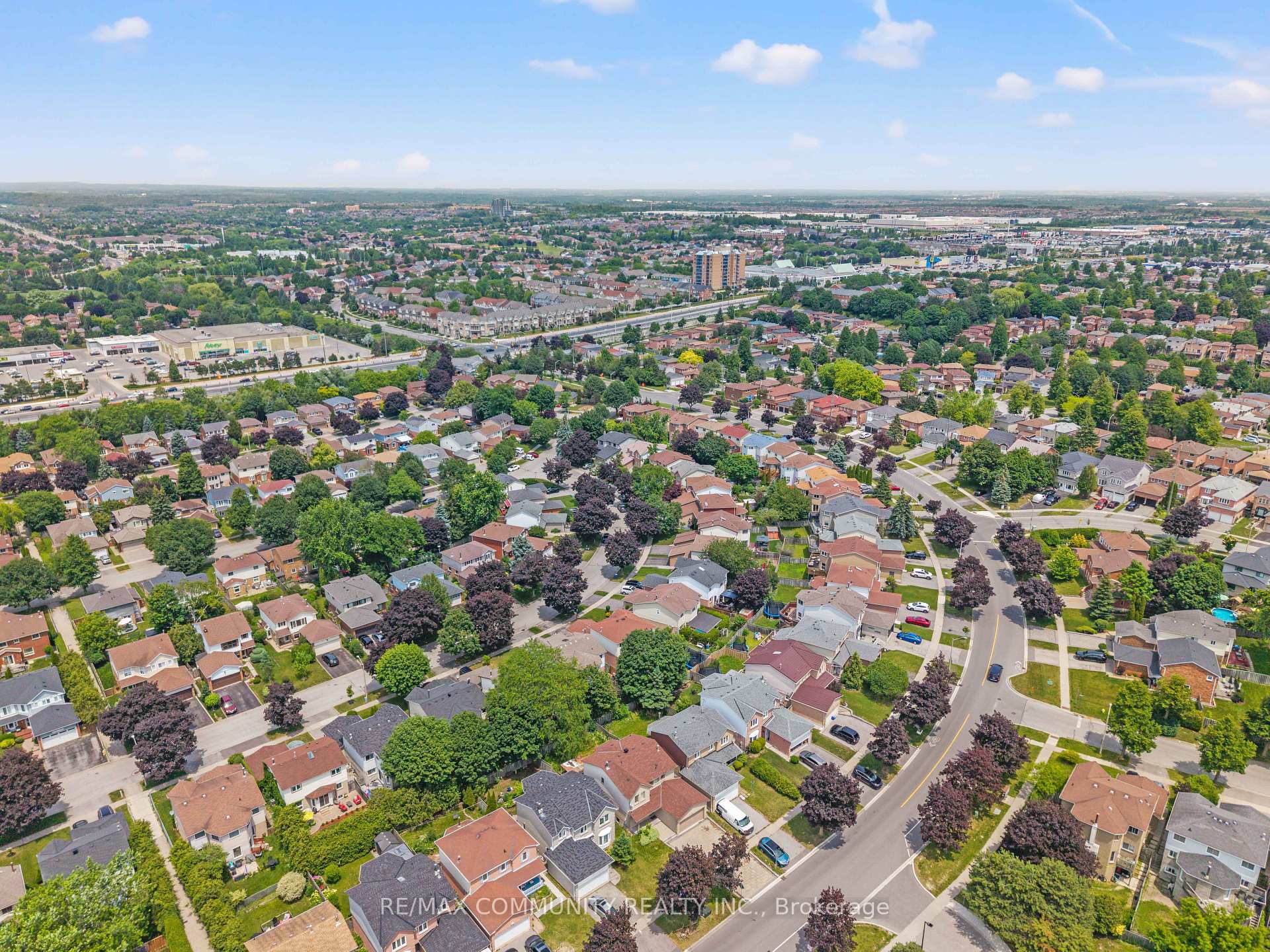Photo 34 of 5 Plowman Drive, Ajax, Central — HOMEH