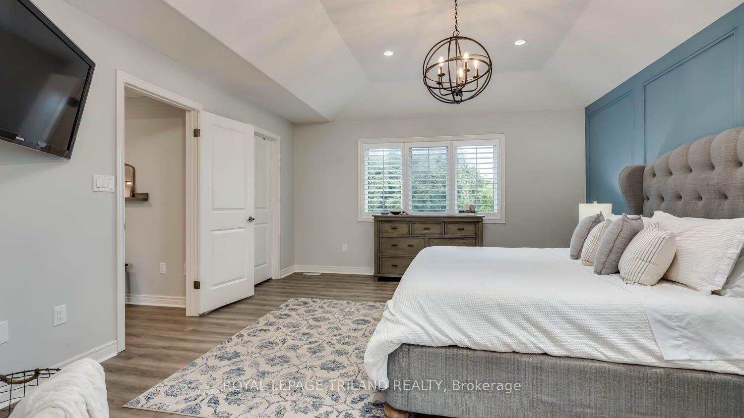 Photo 17 of 14 Willard Crescent, Middlesex Centre, Kilworth — HOMEH