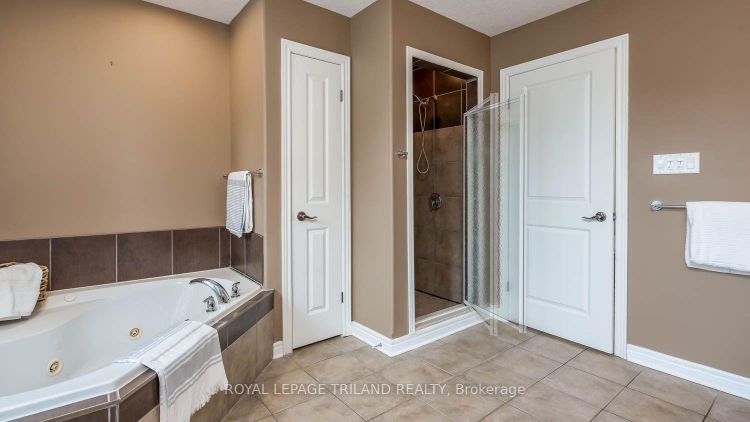 Photo 18 of 14 Willard Crescent, Middlesex Centre, Kilworth — HOMEH