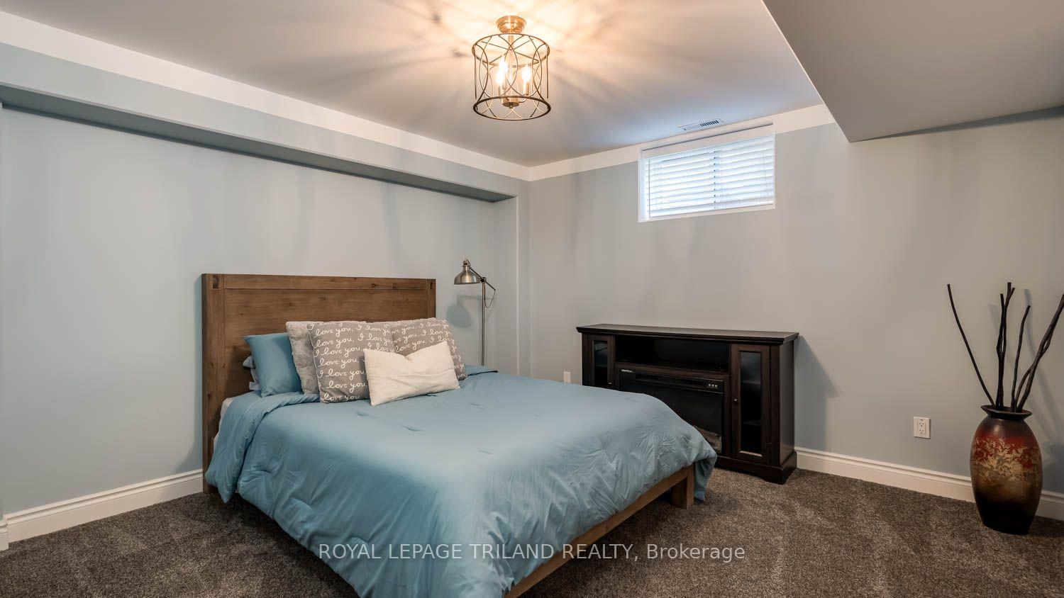 Photo 27 of 14 Willard Crescent, Middlesex Centre, Kilworth — HOMEH