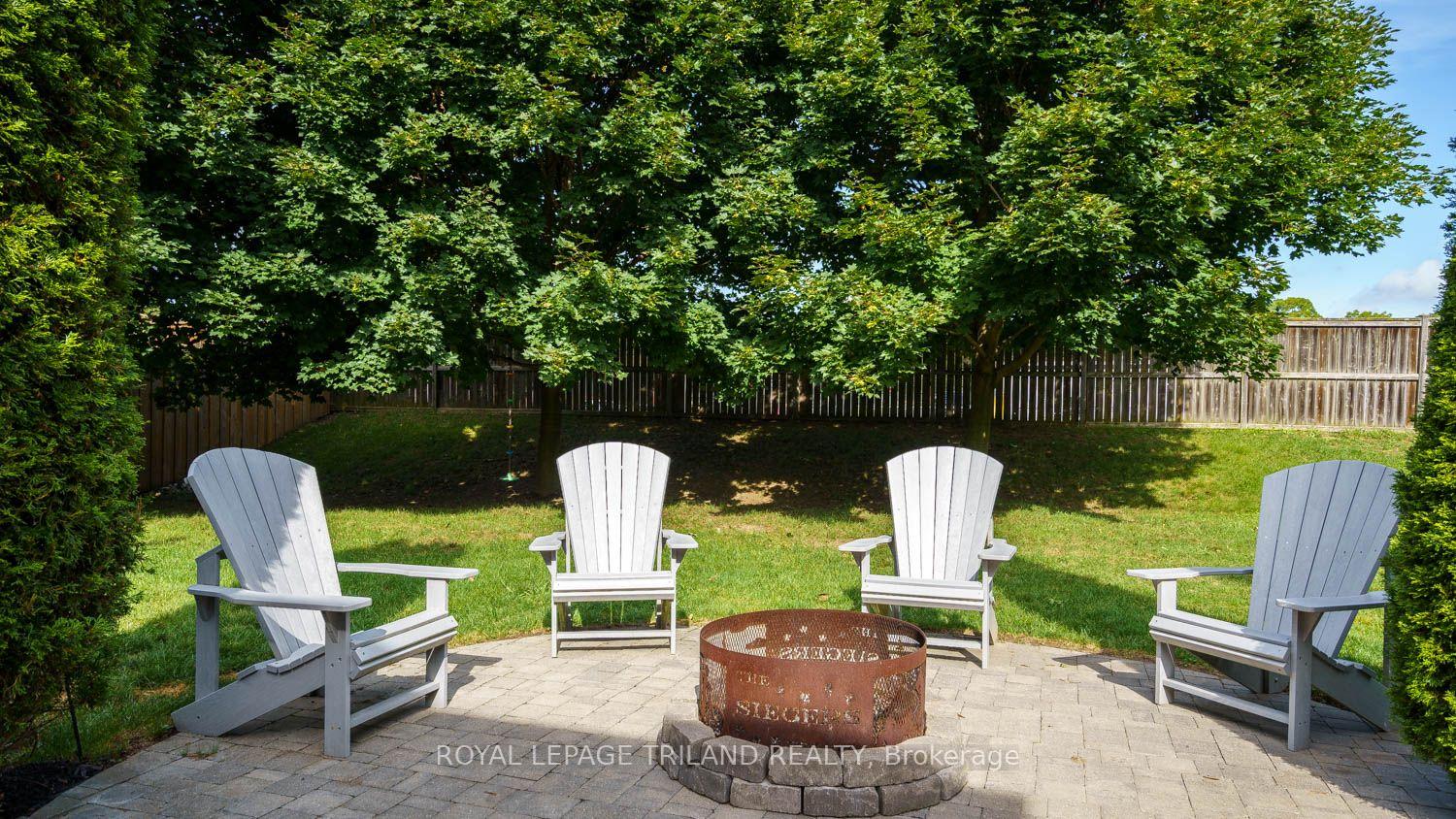Photo 36 of 14 Willard Crescent, Middlesex Centre, Kilworth — HOMEH