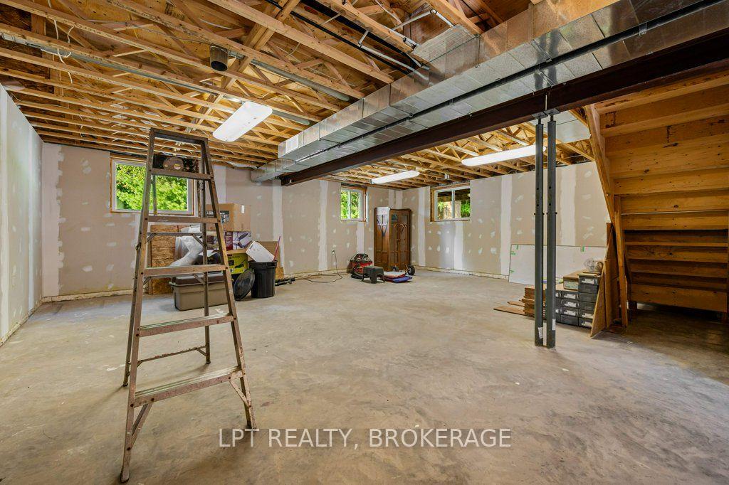 Photo 24 of 131 Leisure Point Road, Rideau Lakes, Rideau Lakes (South Crosby) Twp — HOMEH