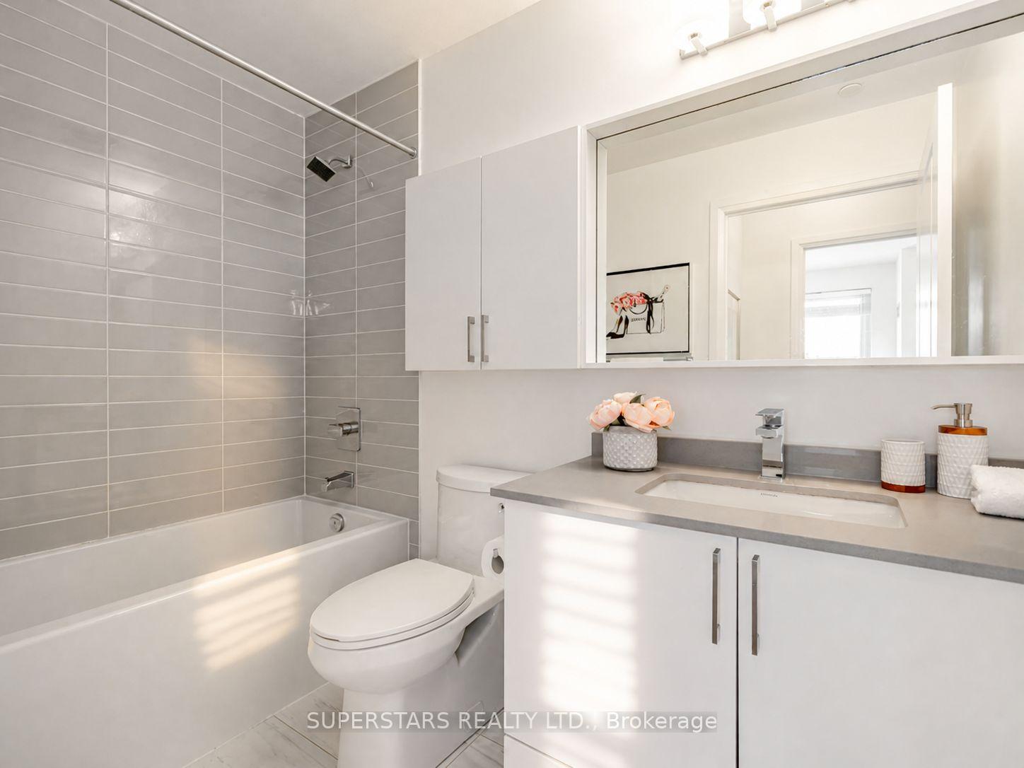 Photo 12 of Unit 927, 591 sheppard Avenue E, North York, Bayview Village — HOMEH