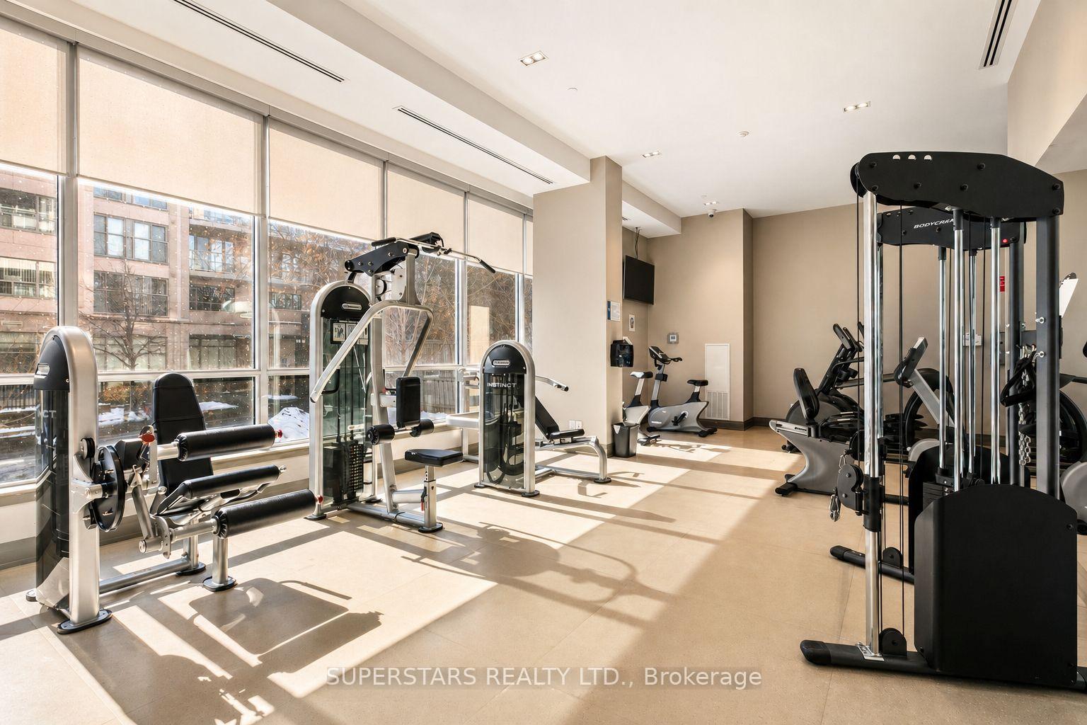 Photo 25 of Unit 927, 591 sheppard Avenue E, North York, Bayview Village — HOMEH