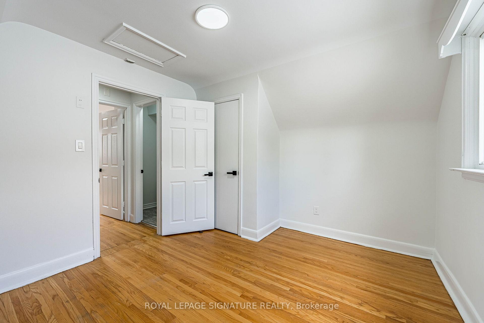 Photo 19 of 7 Putney Road, Etobicoke, Alderwood — HOMEH