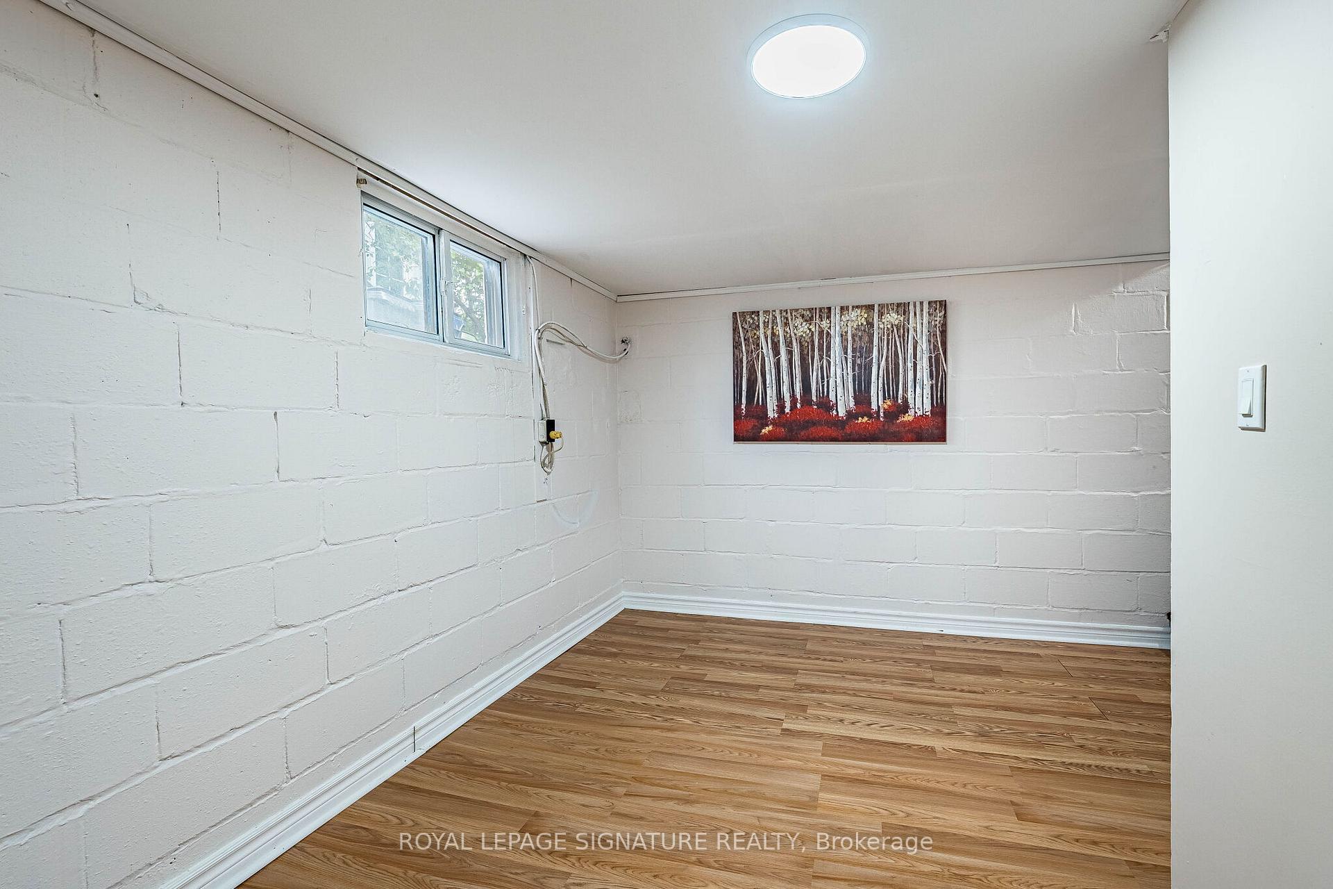 Photo 25 of 7 Putney Road, Etobicoke, Alderwood — HOMEH