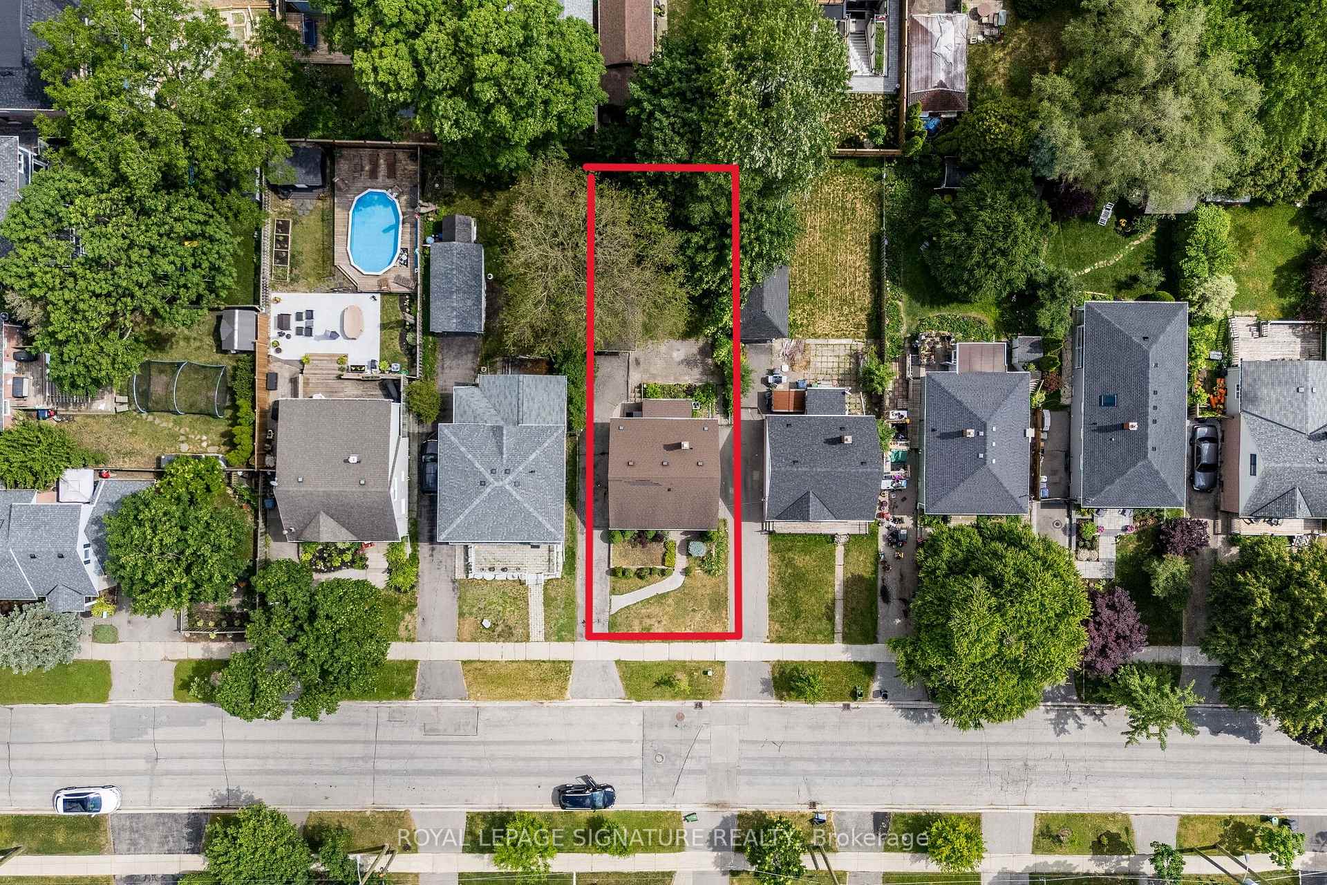 Photo 41 of 7 Putney Road, Etobicoke, Alderwood — HOMEH
