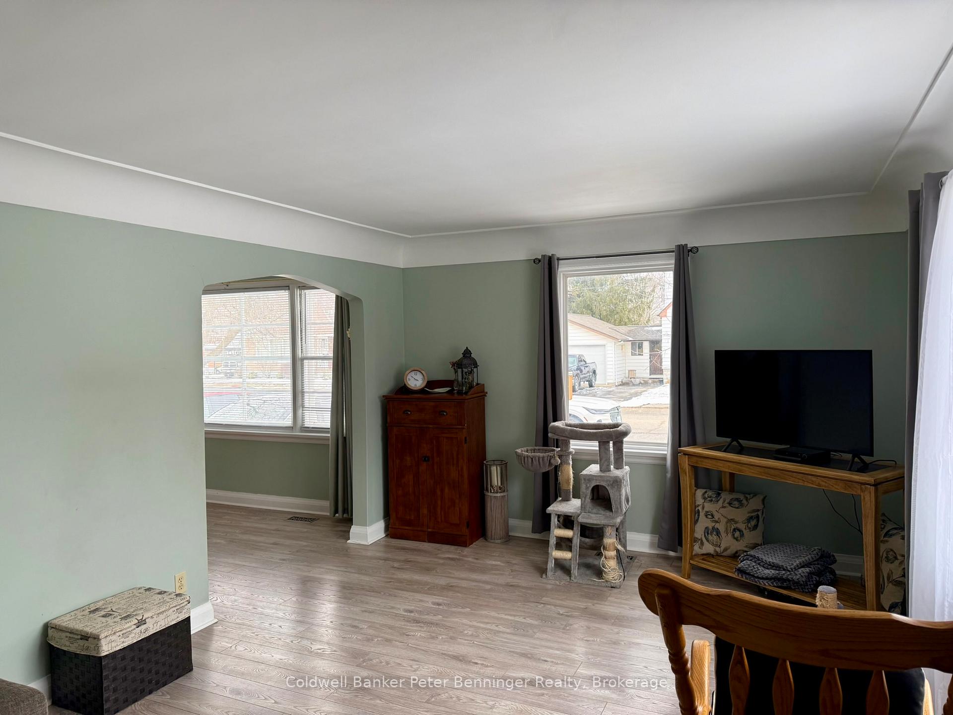 Photo 17 of 501 Napier Street, Brockton — HOMEH