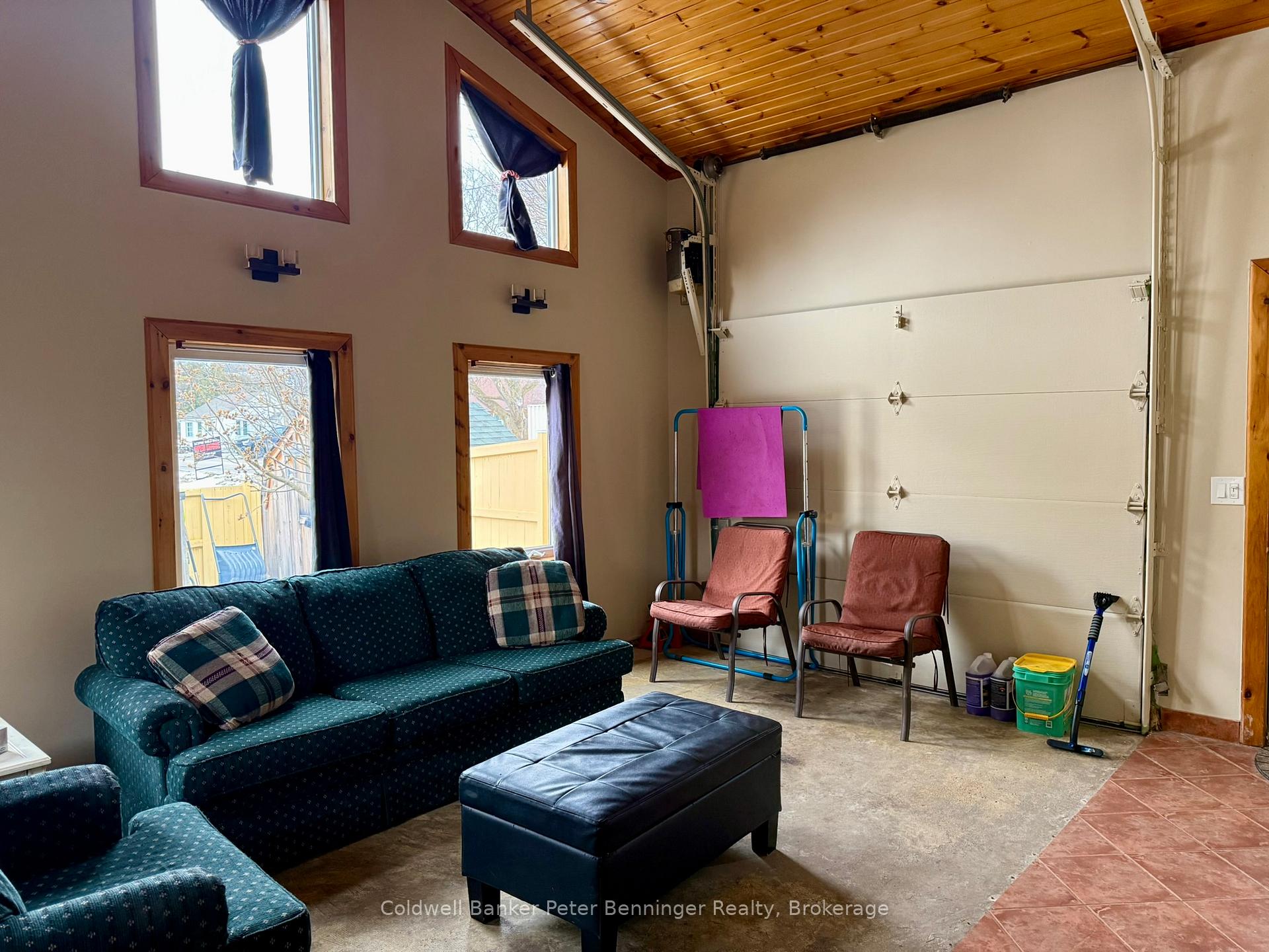 Photo 23 of 501 Napier Street, Brockton — HOMEH