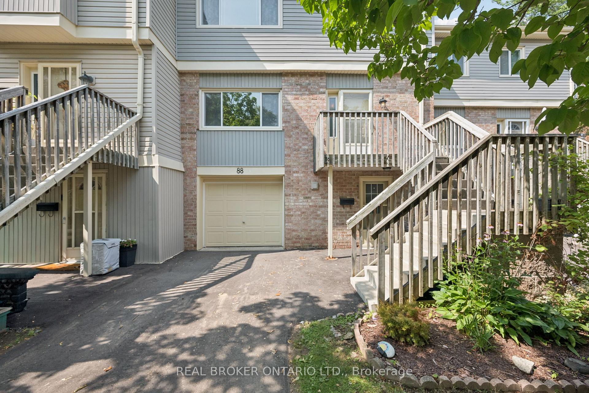 Photo 3 of Unit 88, 30 Green Valley Drive, Kitchener, Pioneer Park — HOMEH