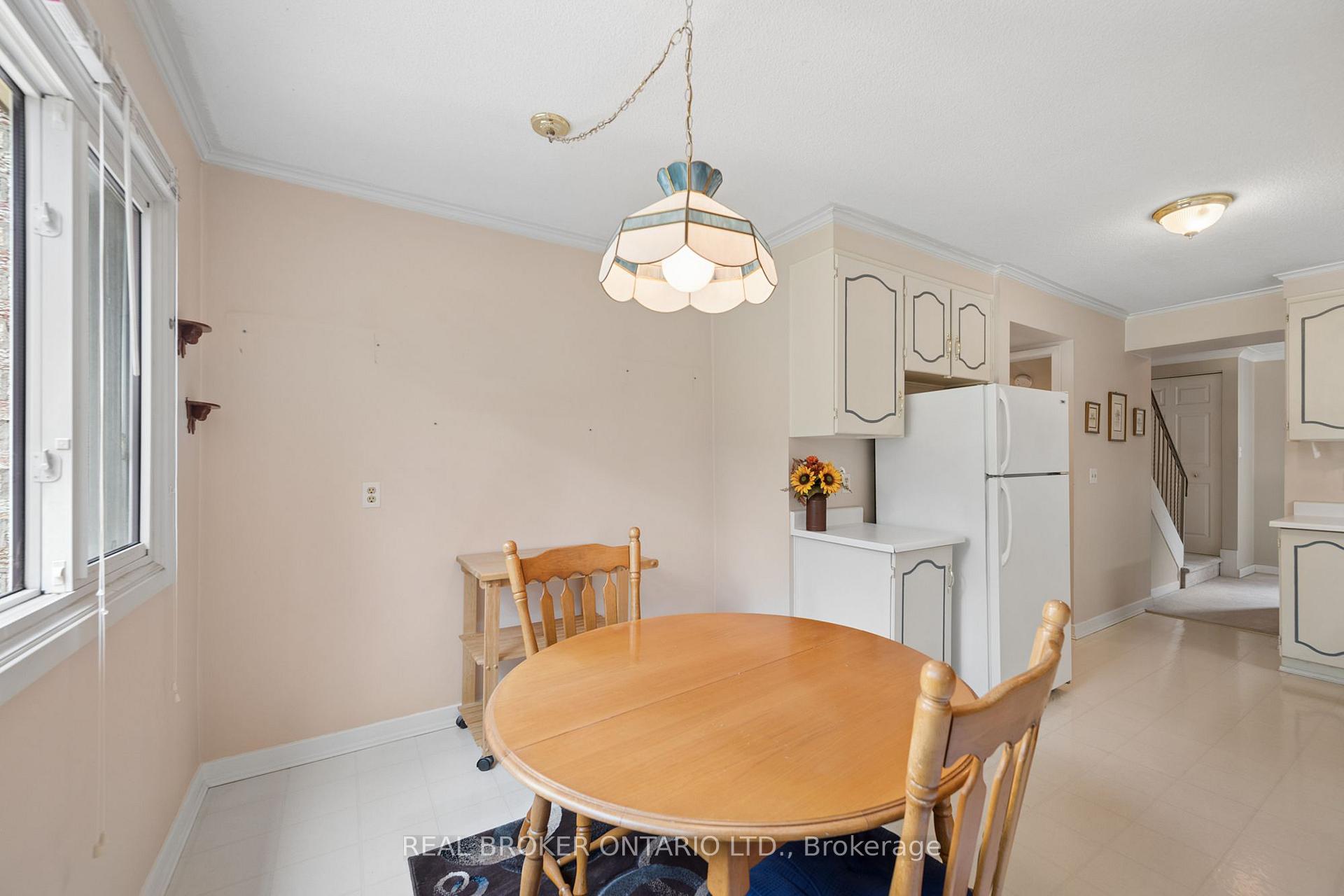 Photo 11 of Unit 88, 30 Green Valley Drive, Kitchener, Pioneer Park — HOMEH