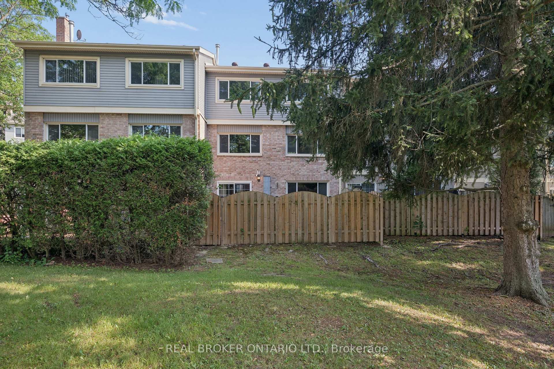 Photo 29 of Unit 88, 30 Green Valley Drive, Kitchener, Pioneer Park — HOMEH