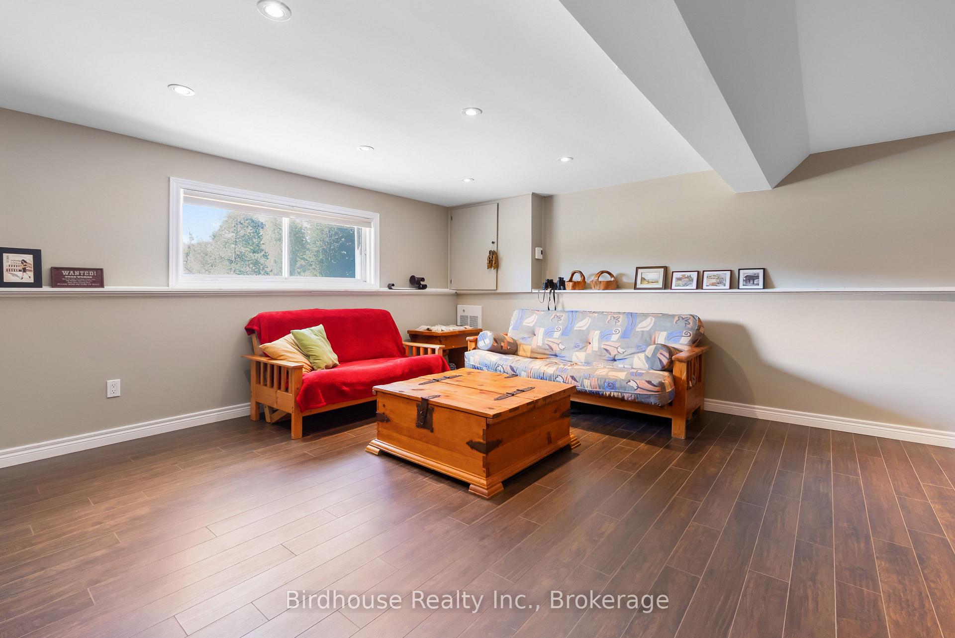 Photo 22 of 46 Riverside Drive, Kawartha Lakes, Bobcaygeon — HOMEH