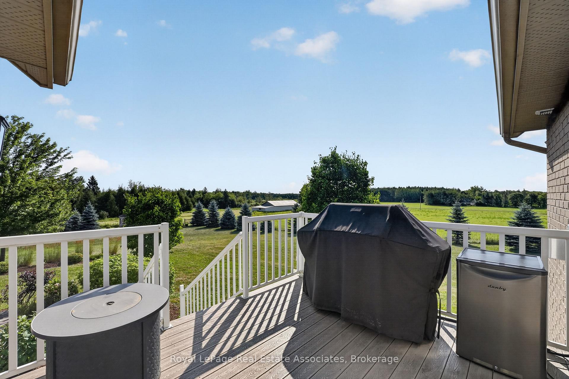 Photo 15 of 5767 Tenth Line, Erin, Rural Erin — HOMEH
