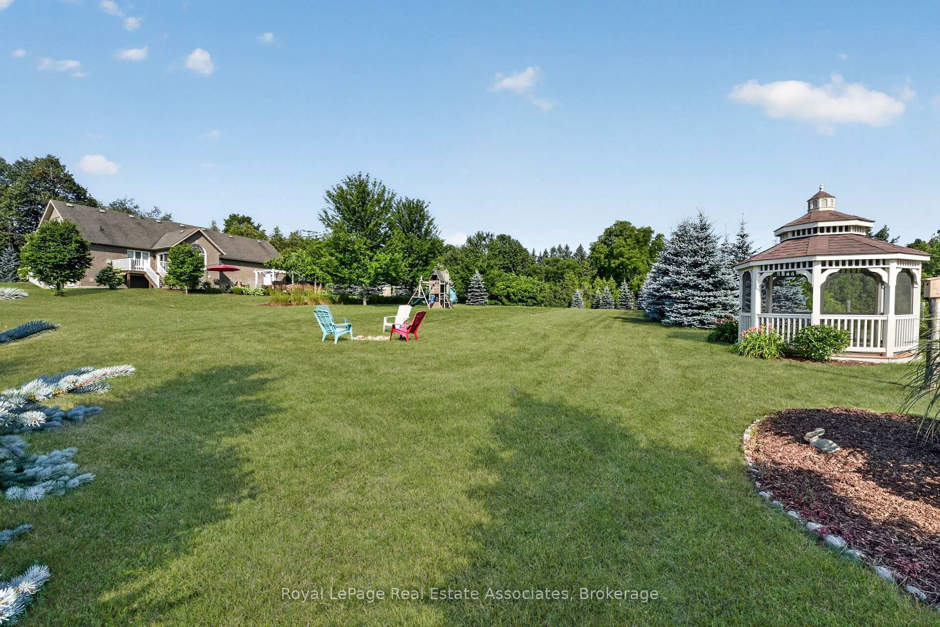 Photo 42 of 5767 Tenth Line, Erin, Rural Erin — HOMEH