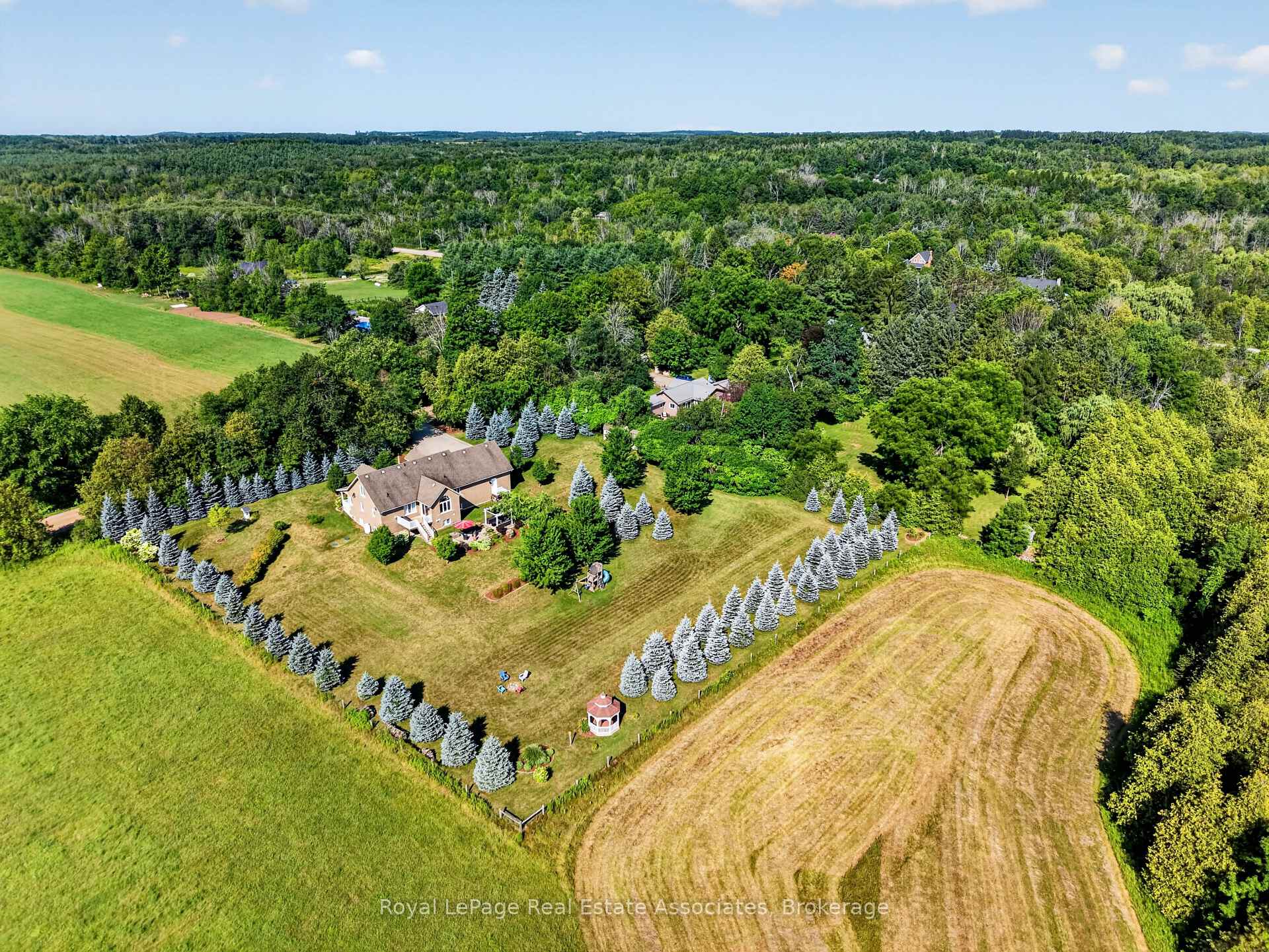 Photo 43 of 5767 Tenth Line, Erin, Rural Erin — HOMEH