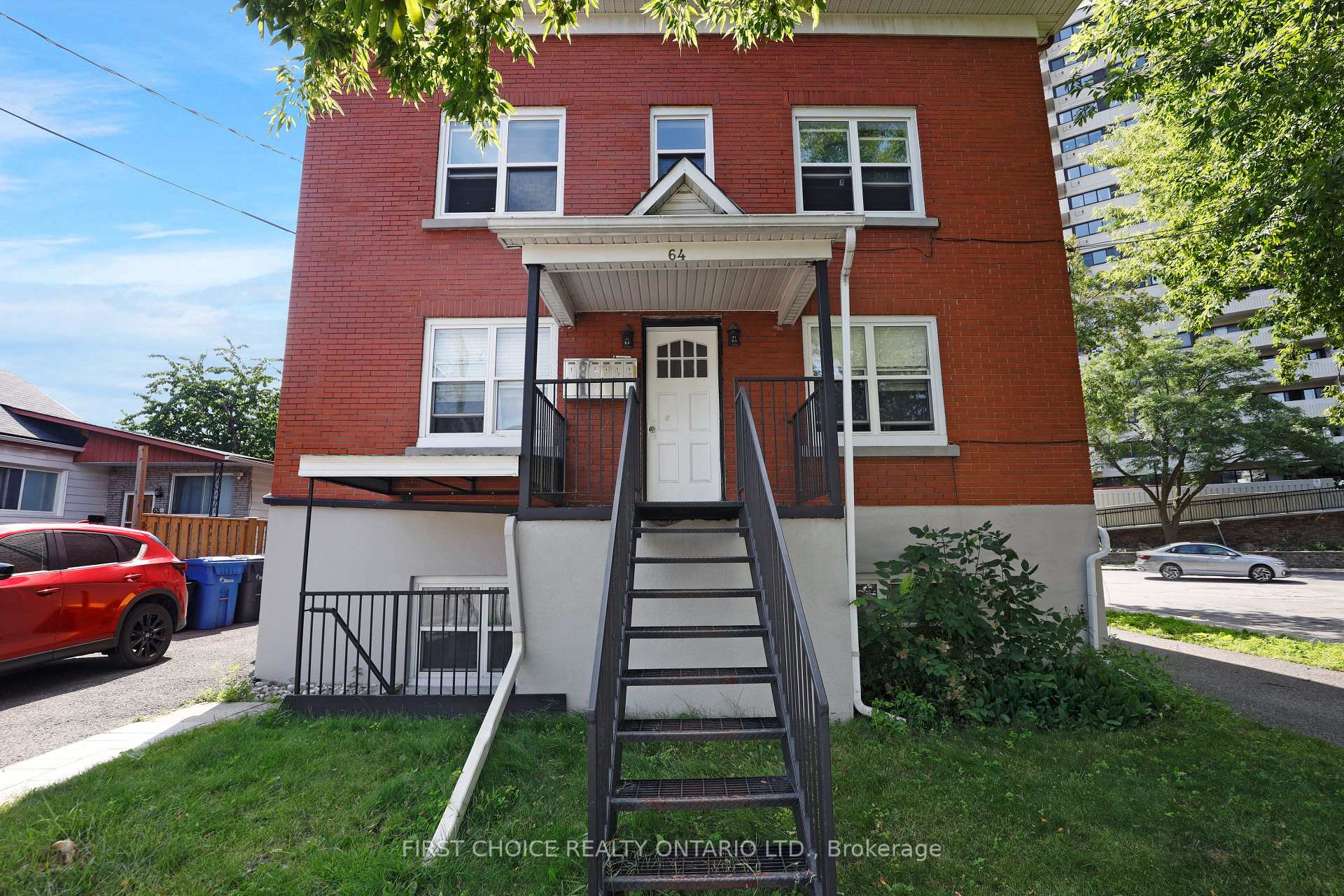 Photo 3 of 64 Genest Street, Ottawa, Vanier — HOMEH