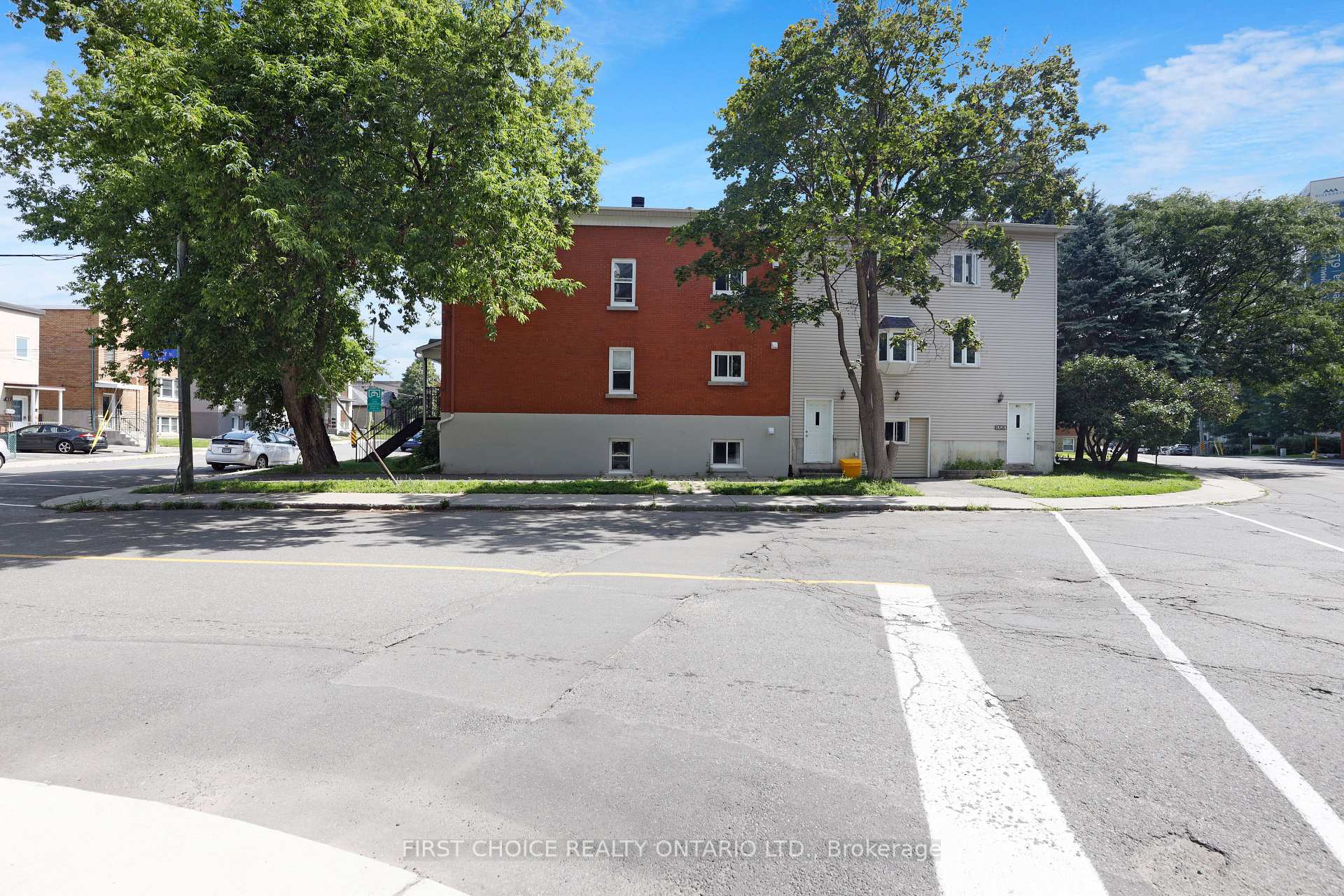 Photo 4 of 64 Genest Street, Ottawa, Vanier — HOMEH