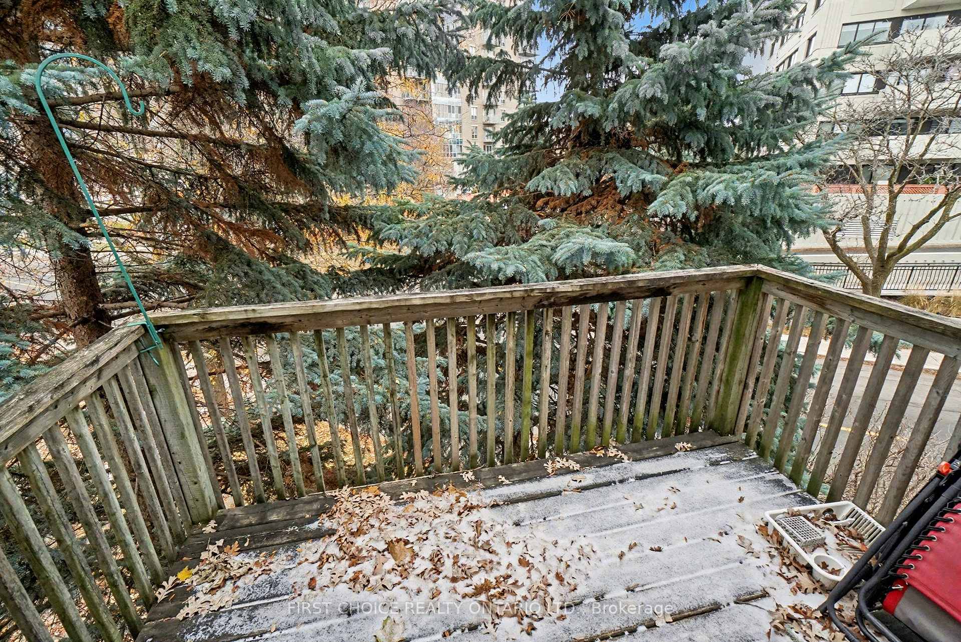 Photo 41 of 64 Genest Street, Ottawa, Vanier — HOMEH