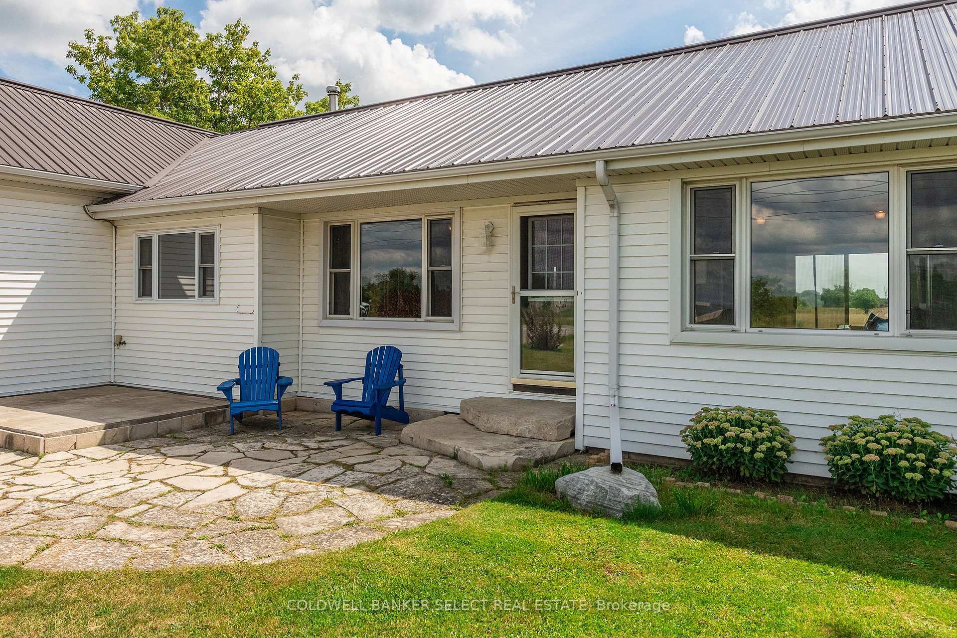 Photo 3 of 6415 King Street, Caledon, Rural Caledon — HOMEH