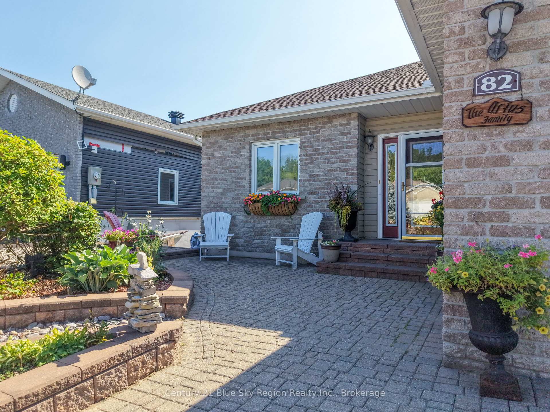 Photo 2 of 82 Kilby Lane, Callander — HOMEH