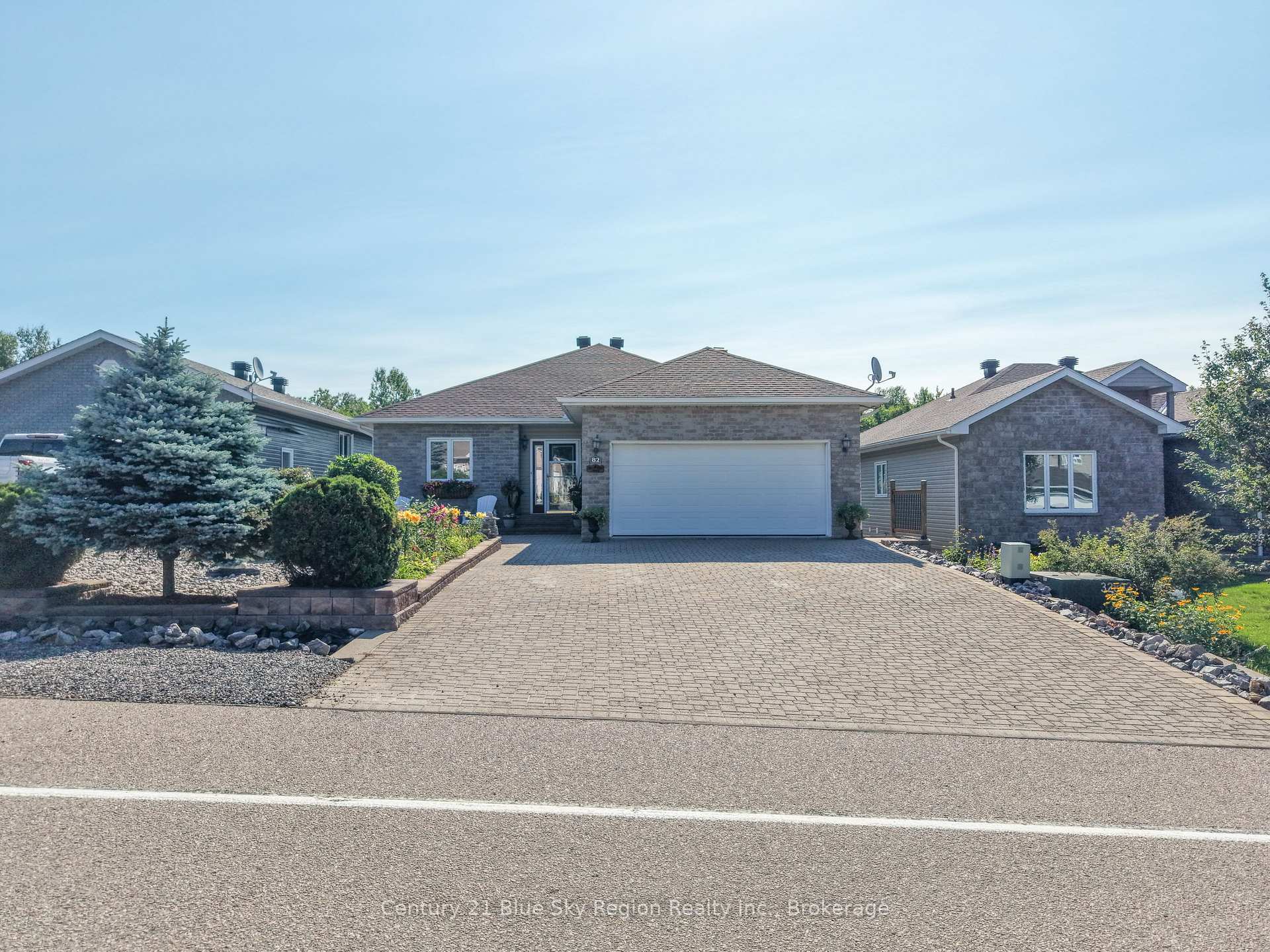 Photo 3 of 82 Kilby Lane, Callander — HOMEH
